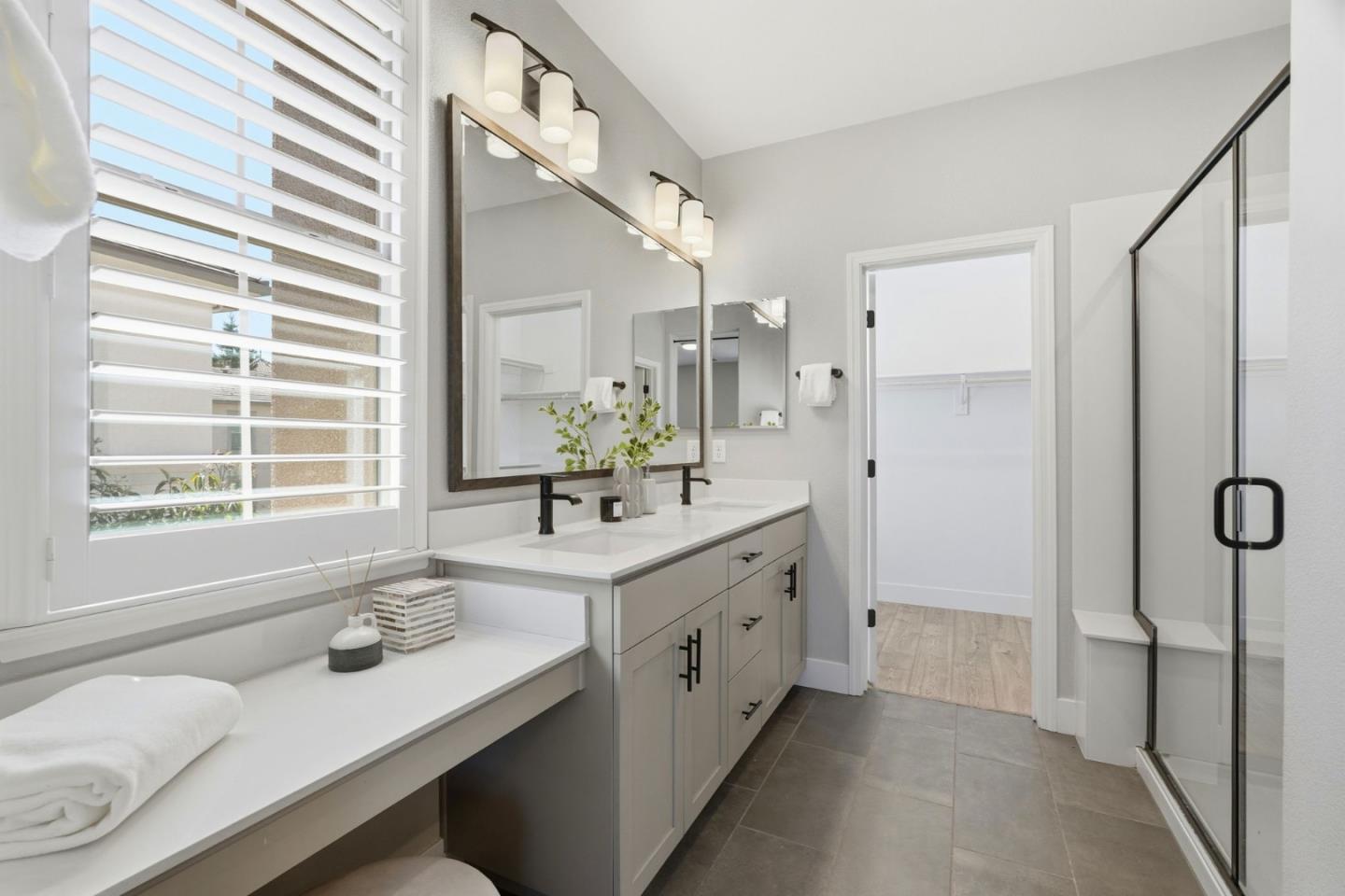 Detail Gallery Image 27 of 53 For 560 Saint Remi Ter #1,  Sunnyvale,  CA 94085 - 3 Beds | 3/1 Baths