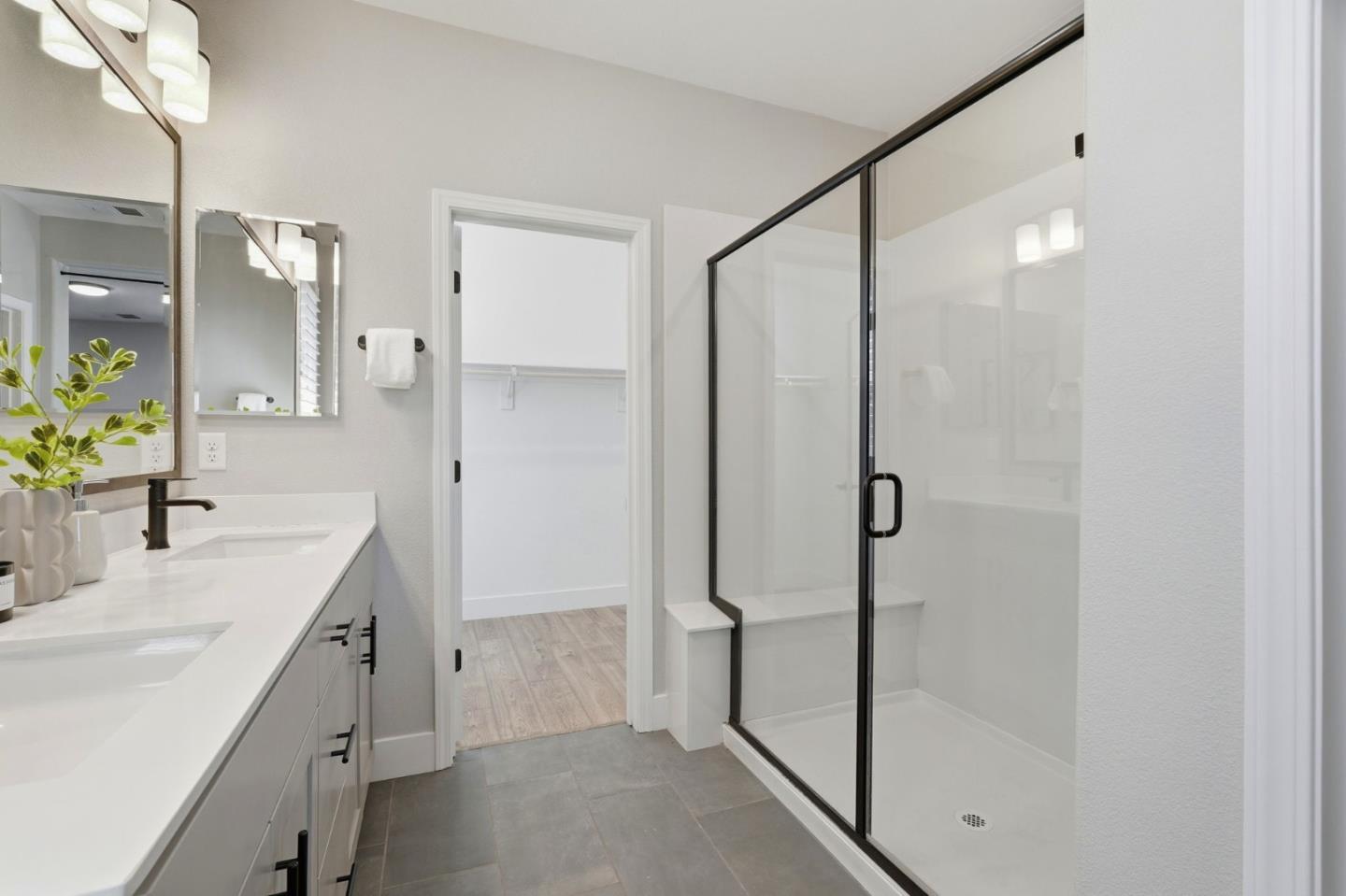 Detail Gallery Image 29 of 53 For 560 Saint Remi Ter #1,  Sunnyvale,  CA 94085 - 3 Beds | 3/1 Baths