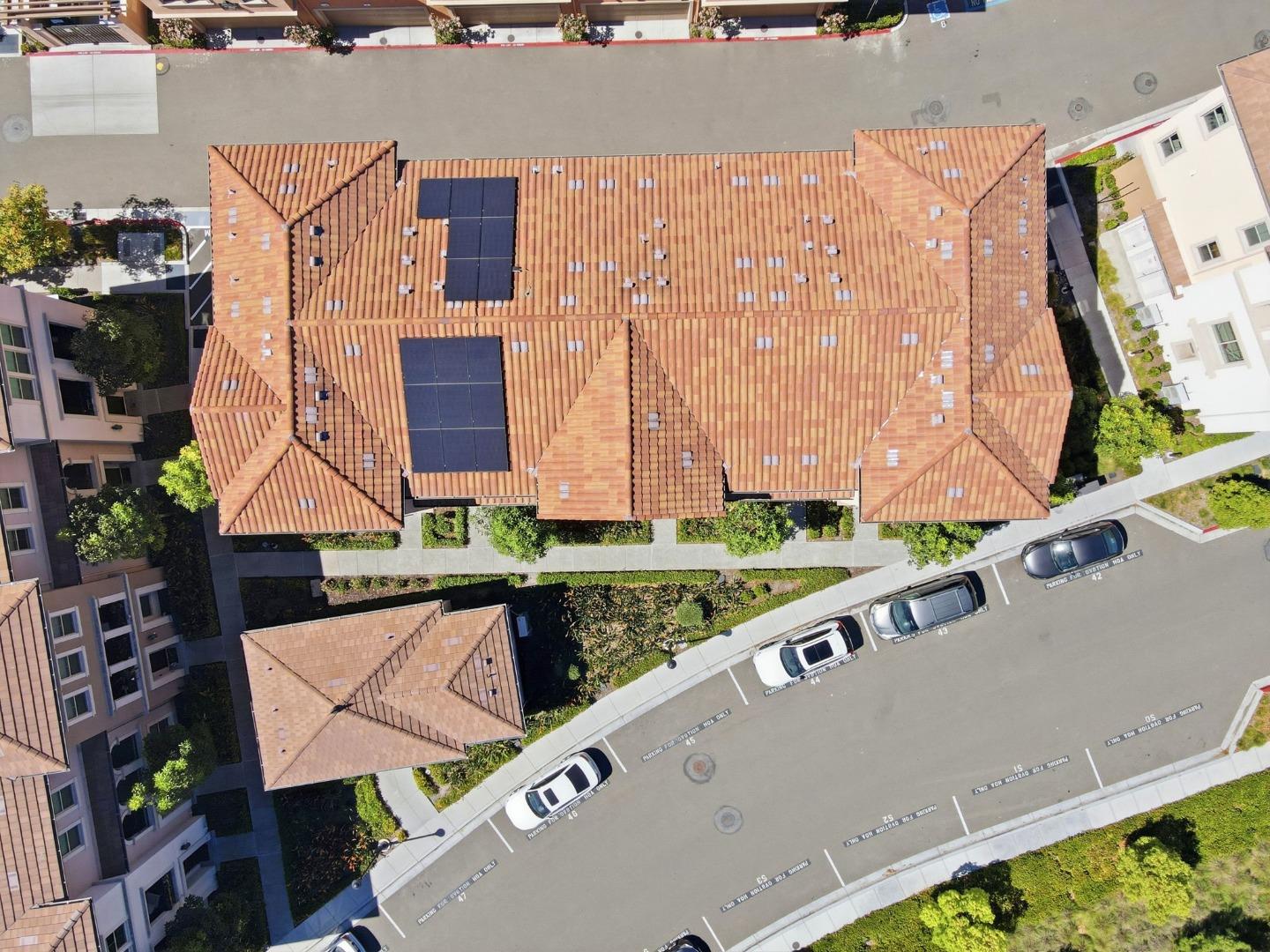 Detail Gallery Image 45 of 53 For 560 Saint Remi Ter #1,  Sunnyvale,  CA 94085 - 3 Beds | 3/1 Baths