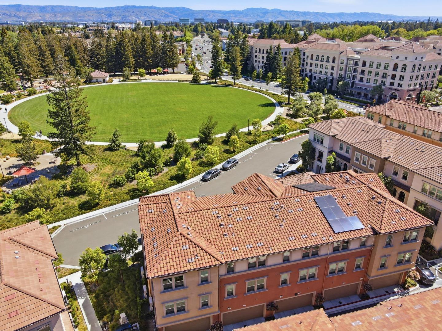 Detail Gallery Image 47 of 53 For 560 Saint Remi Ter #1,  Sunnyvale,  CA 94085 - 3 Beds | 3/1 Baths