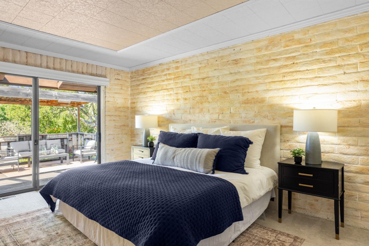 Detail Gallery Image 10 of 28 For 27460 Loma Del Rey, Carmel Valley,  CA 93923 - 4 Beds | 3 Baths