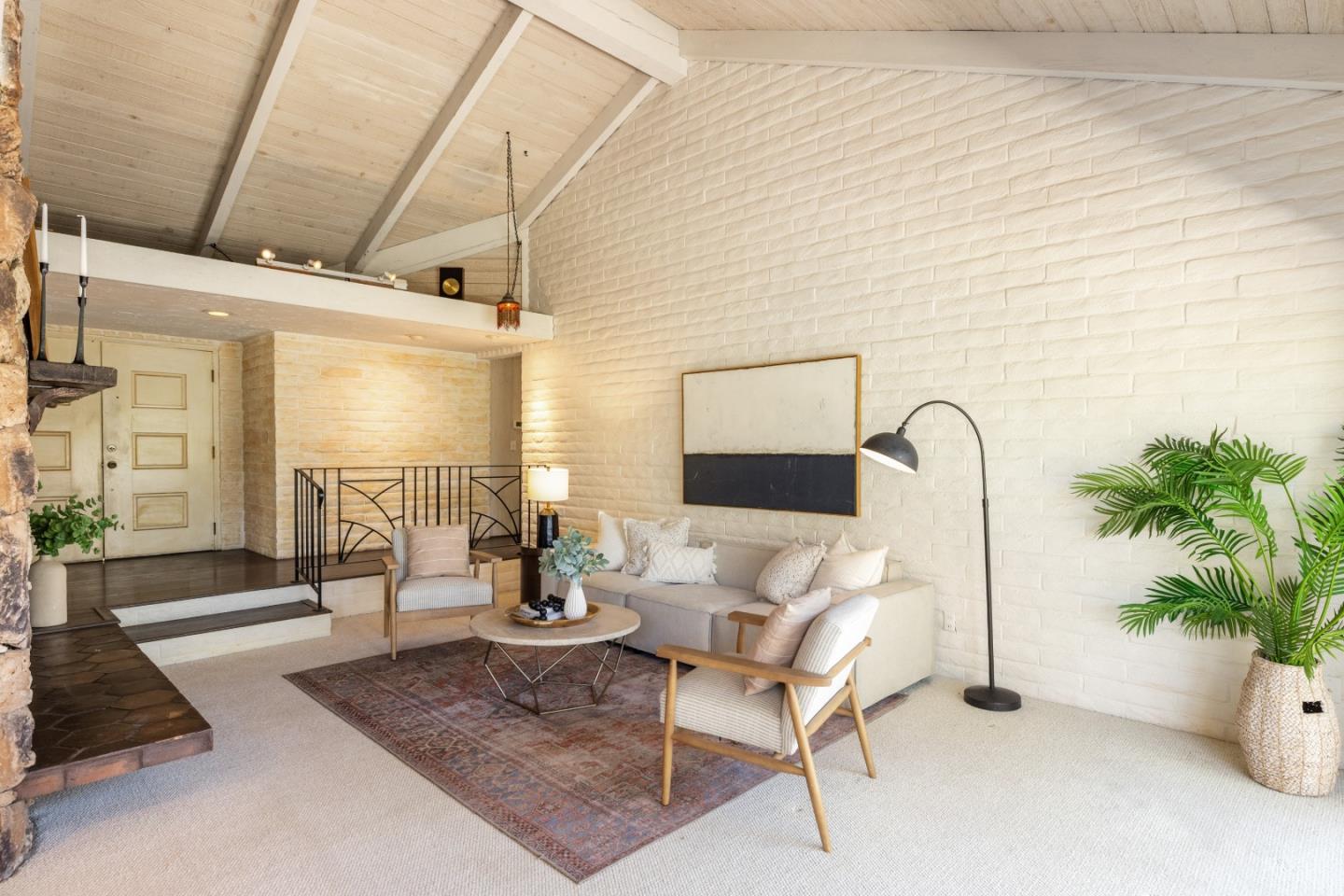 27460 Loma Del Rey, Carmel Valley, CA, 93923