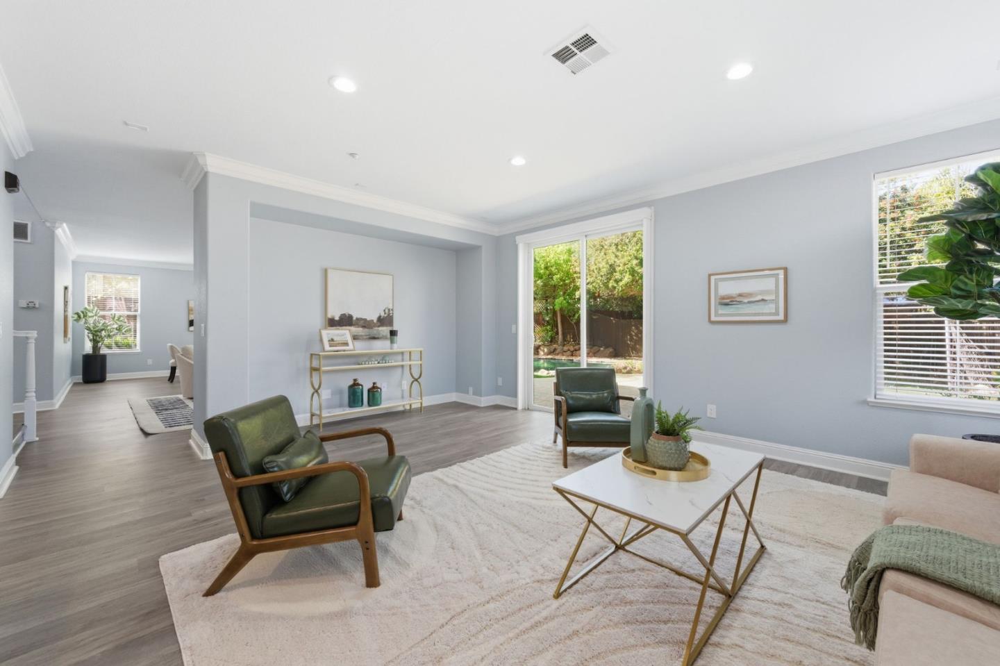 Detail Gallery Image 15 of 61 For 325 Pebble Beach Dr, Brentwood,  CA 94513 - 4 Beds | 2/1 Baths