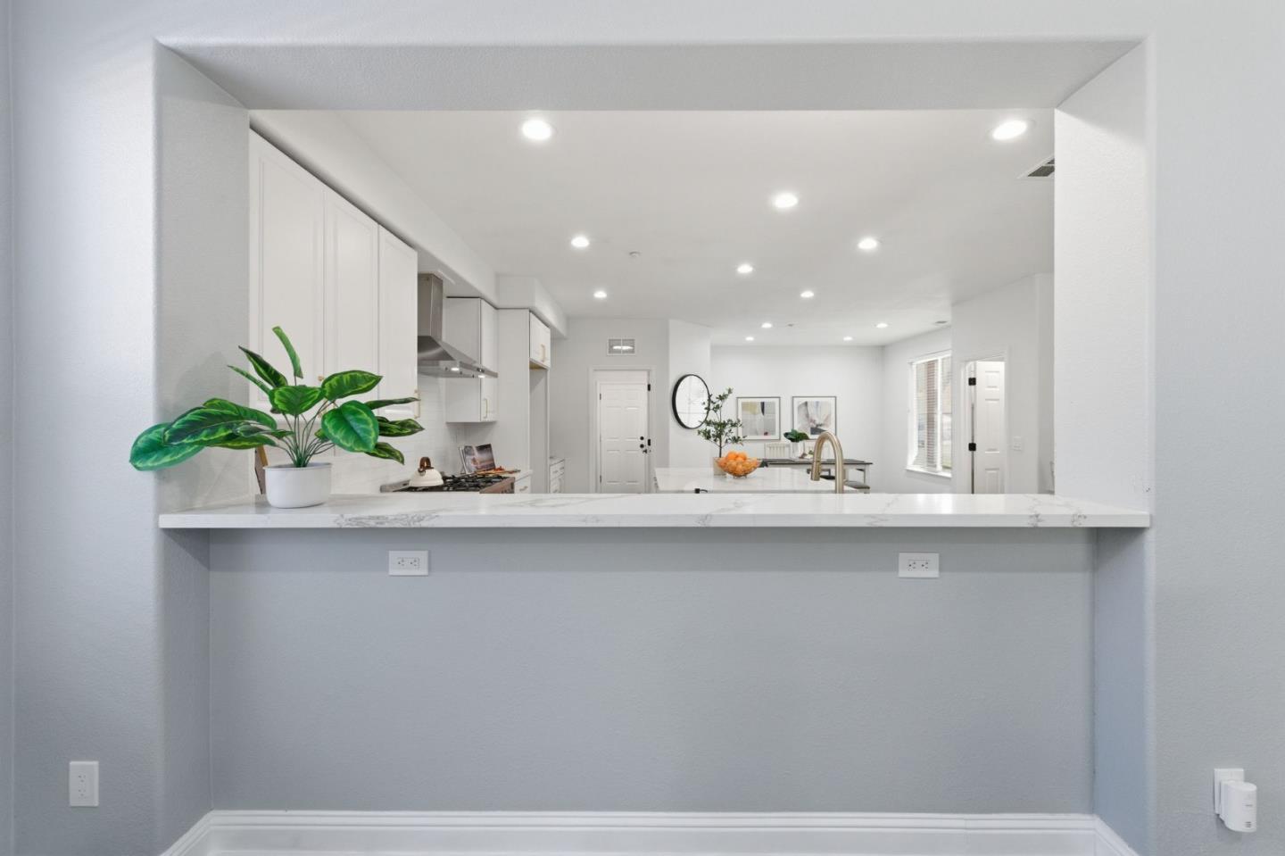 Detail Gallery Image 16 of 61 For 325 Pebble Beach Dr, Brentwood,  CA 94513 - 4 Beds | 2/1 Baths