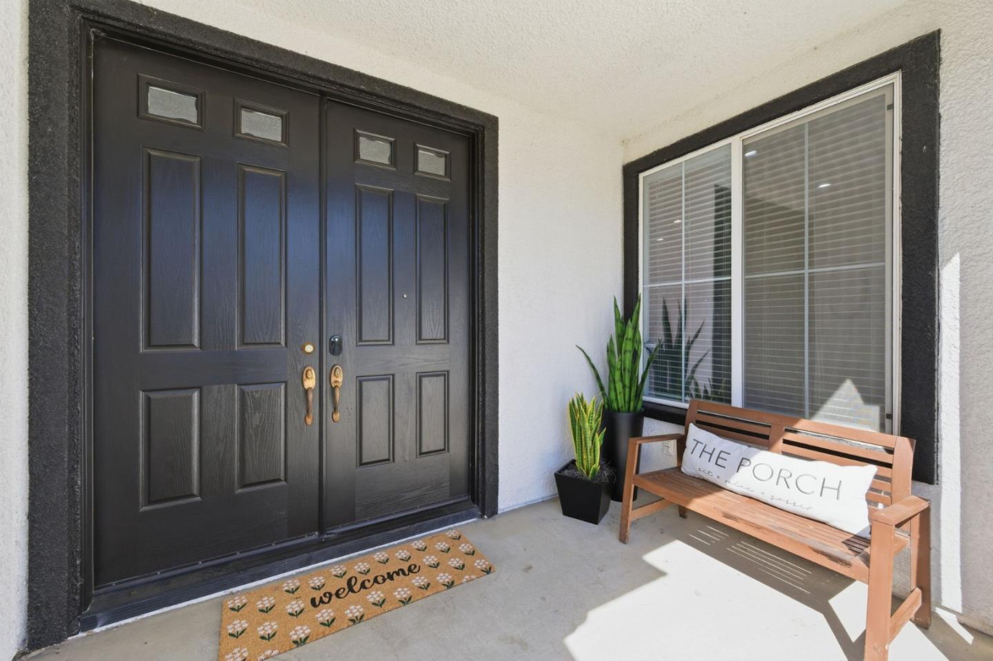 Detail Gallery Image 4 of 61 For 325 Pebble Beach Dr, Brentwood,  CA 94513 - 4 Beds | 2/1 Baths