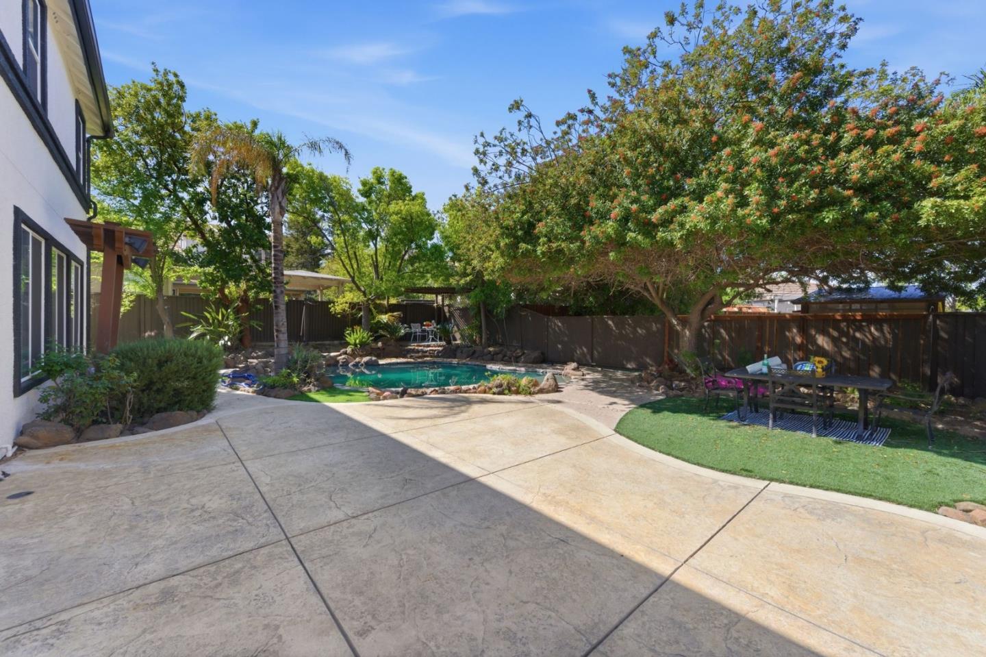 Detail Gallery Image 55 of 61 For 325 Pebble Beach Dr, Brentwood,  CA 94513 - 4 Beds | 2/1 Baths