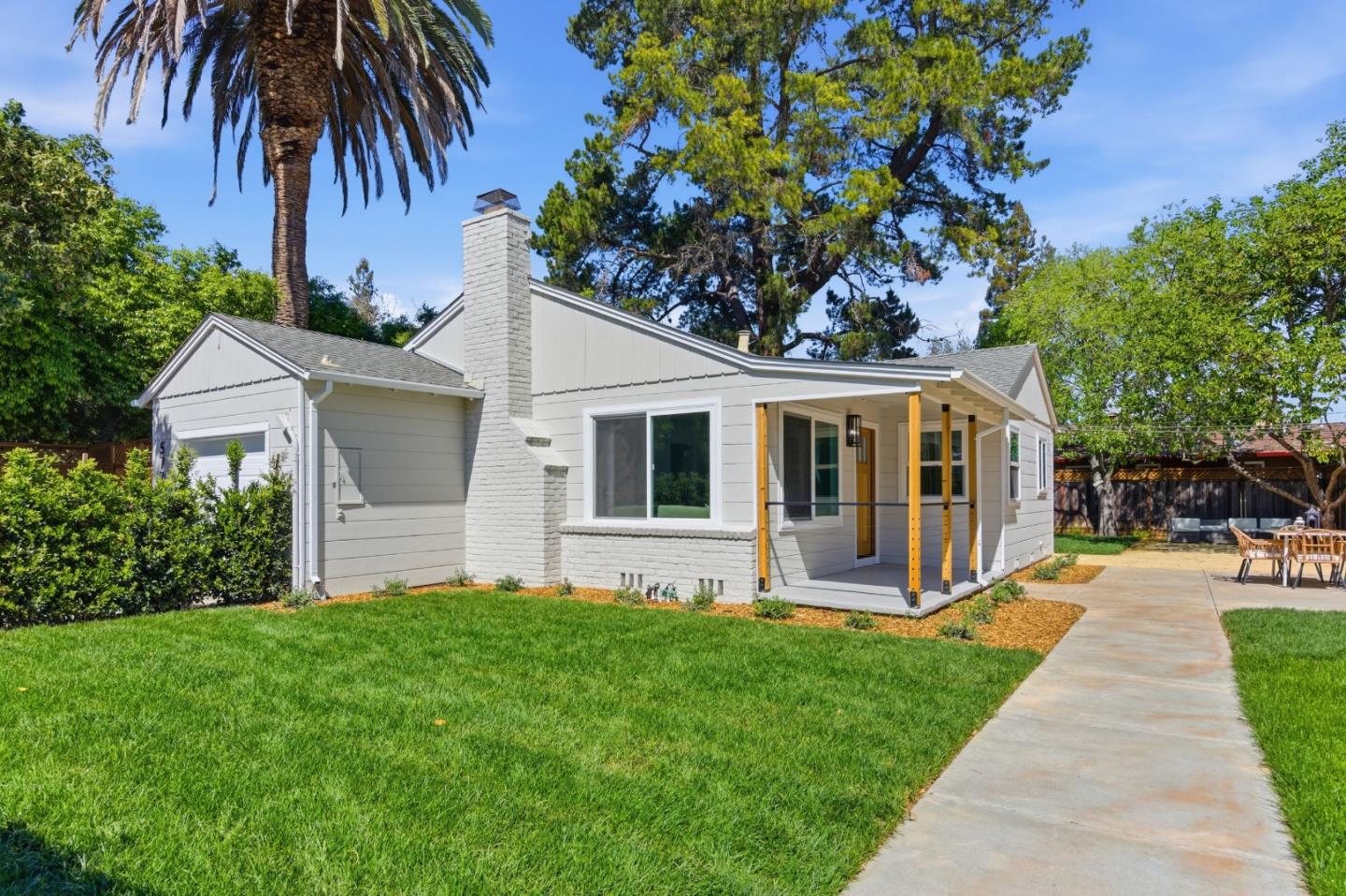 Detail Gallery Image 21 of 28 For 577 Green Manor Ct, Palo Alto,  CA 94301 - 2 Beds | 1 Baths