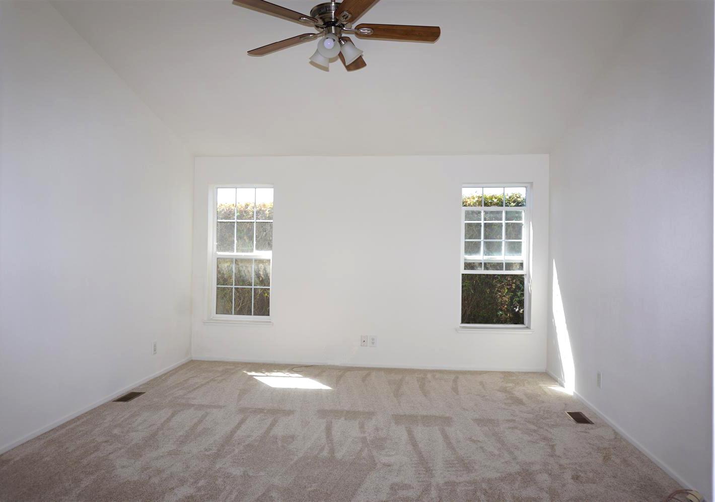 Detail Gallery Image 20 of 43 For 1225 Vienna Dr #114,  Sunnyvale,  CA 94089 - 3 Beds | 2 Baths