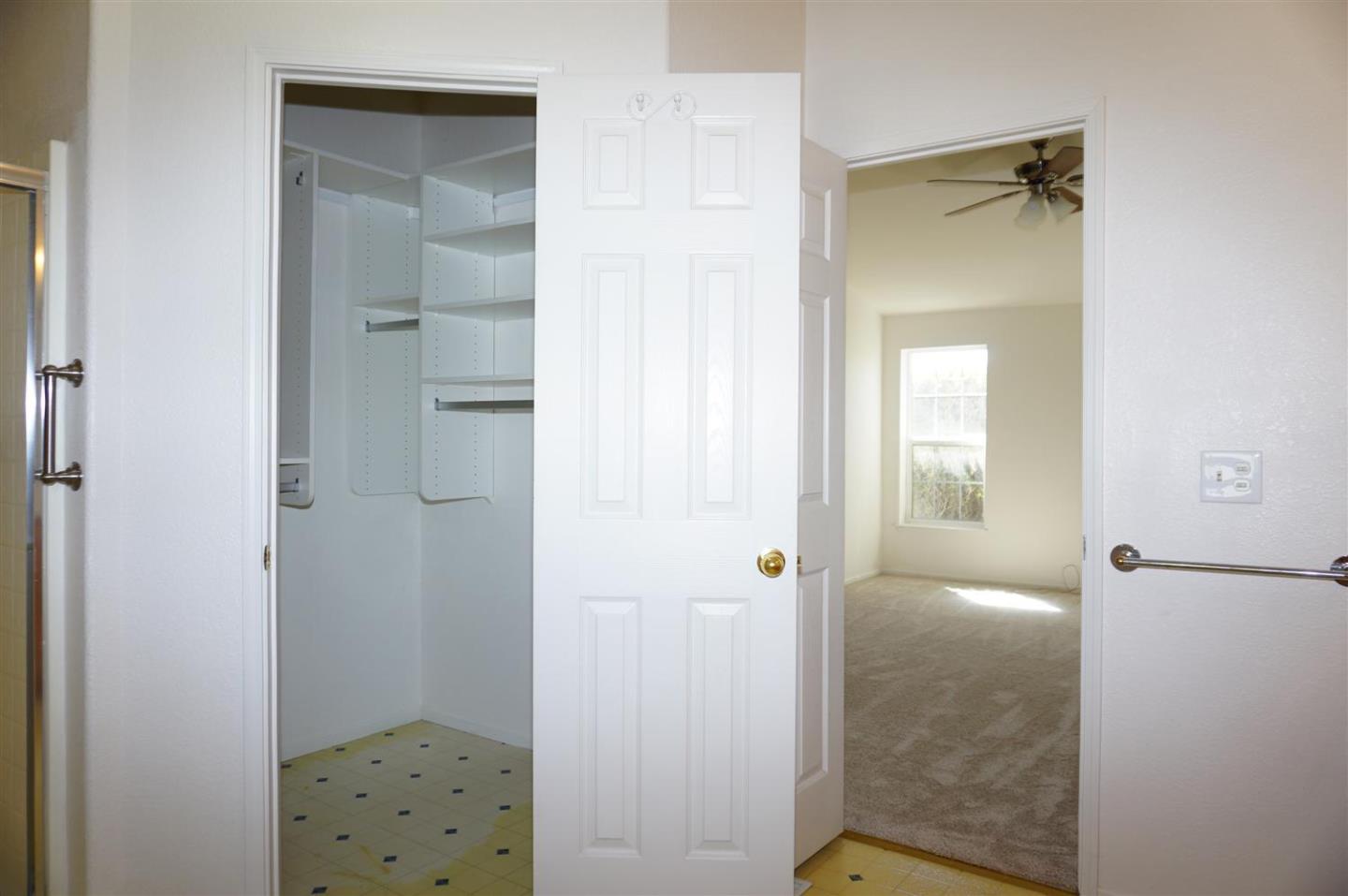 Detail Gallery Image 23 of 43 For 1225 Vienna Dr #114,  Sunnyvale,  CA 94089 - 3 Beds | 2 Baths