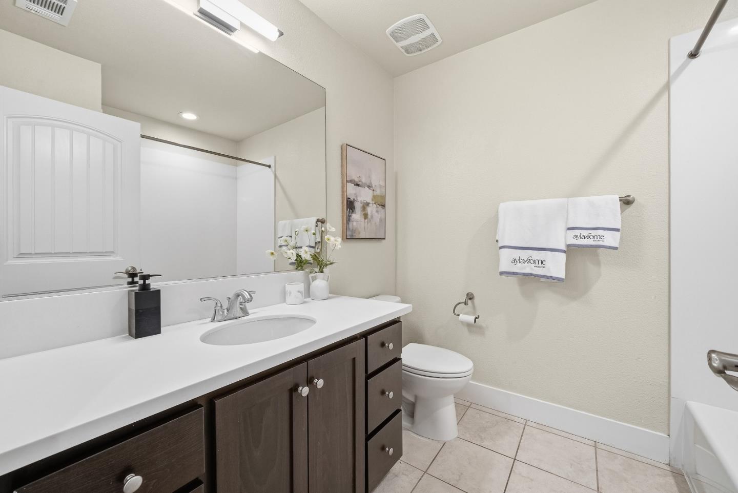 Photo #15: ML82040411 Listing: Photo #15