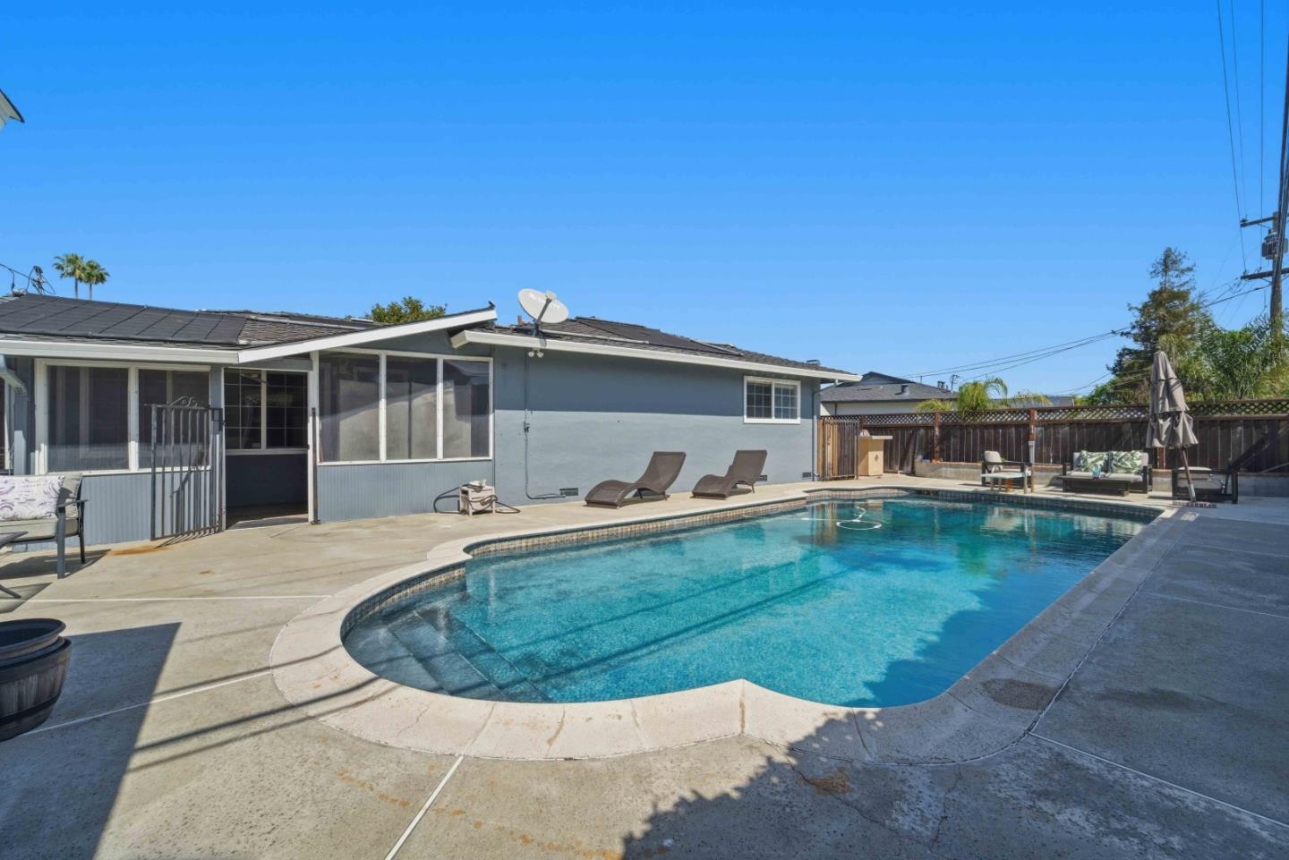 Detail Gallery Image 28 of 36 For 1368 Bouret, San Jose,  CA 95118 - 4 Beds | 2 Baths