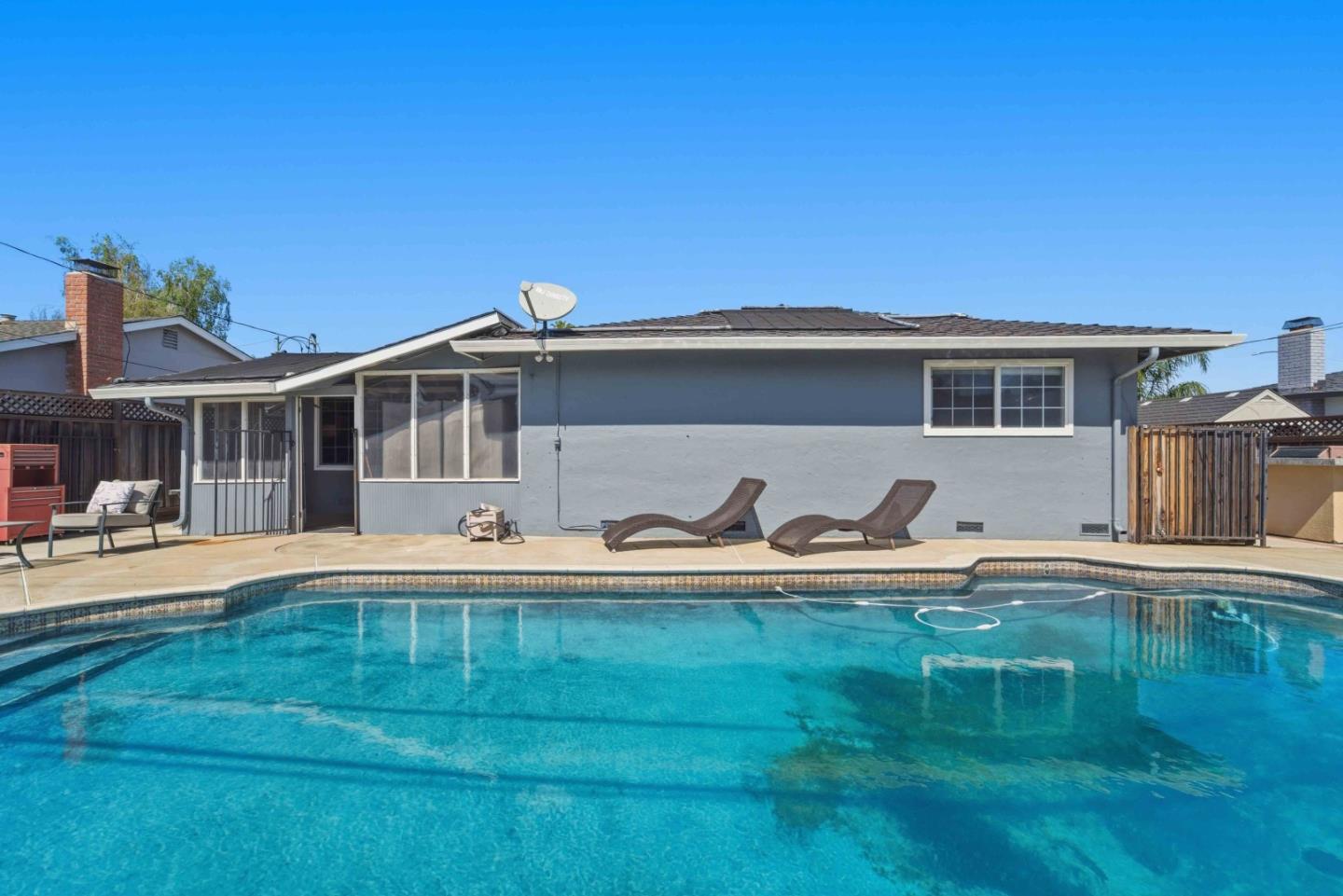 Detail Gallery Image 31 of 36 For 1368 Bouret, San Jose,  CA 95118 - 4 Beds | 2 Baths