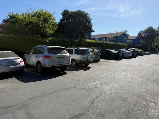 Detail Gallery Image 6 of 8 For Stoney Ct, Gilroy,  CA 95020 - – Beds | – Baths