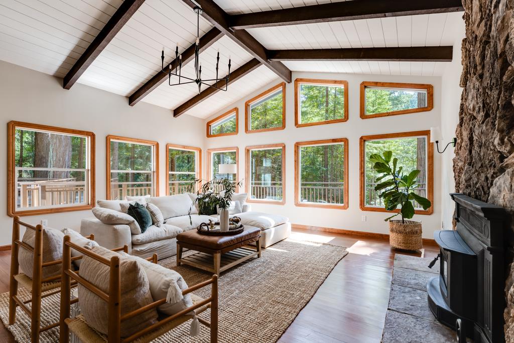 Detail Gallery Image 2 of 62 For 23535 Treeview Trl, Los Gatos,  CA 95033 - 3 Beds | 2 Baths