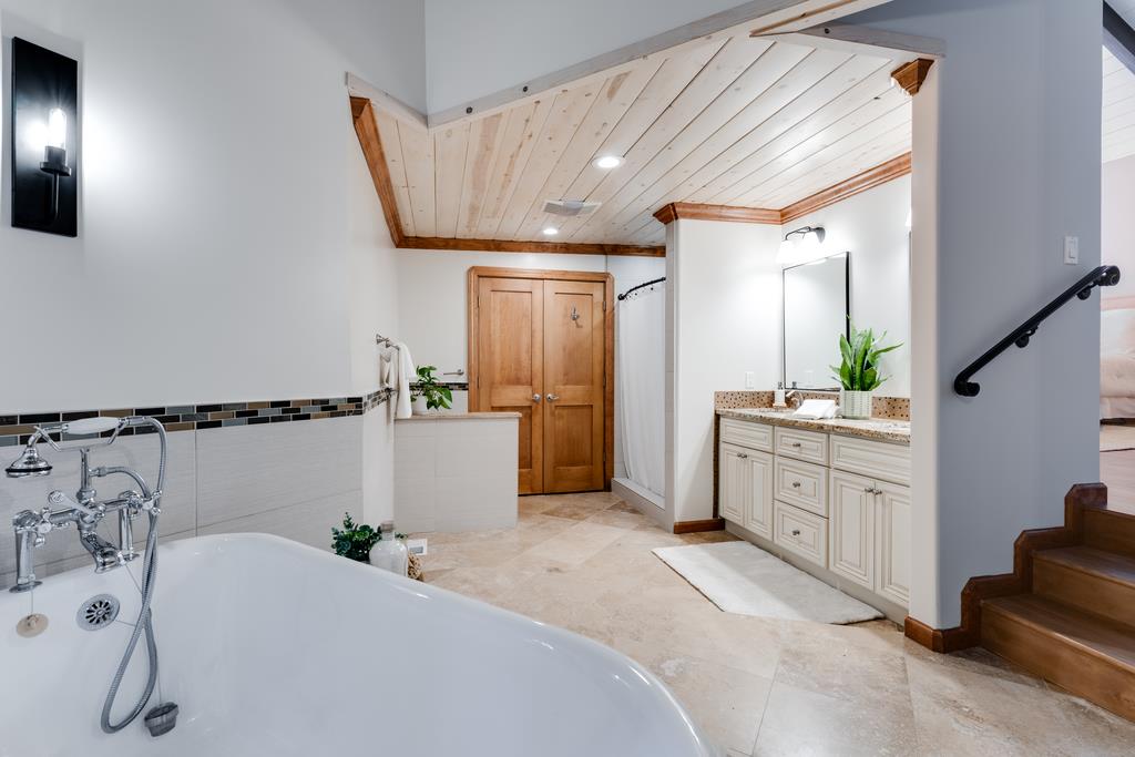 Detail Gallery Image 32 of 62 For 23535 Treeview Trl, Los Gatos,  CA 95033 - 3 Beds | 2 Baths