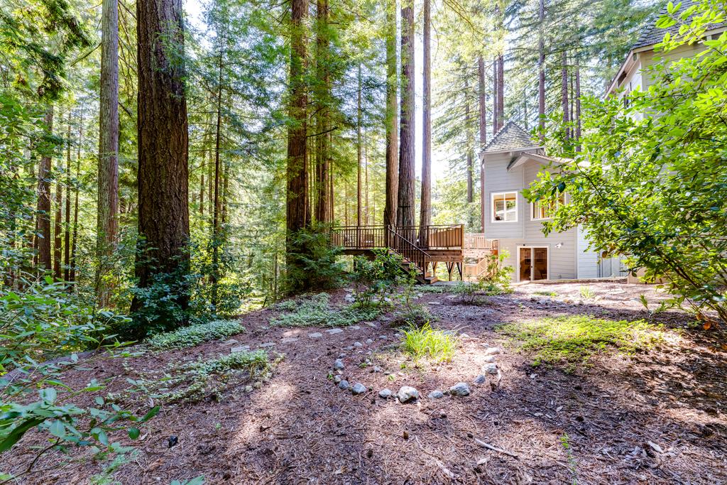 Detail Gallery Image 50 of 62 For 23535 Treeview Trl, Los Gatos,  CA 95033 - 3 Beds | 2 Baths