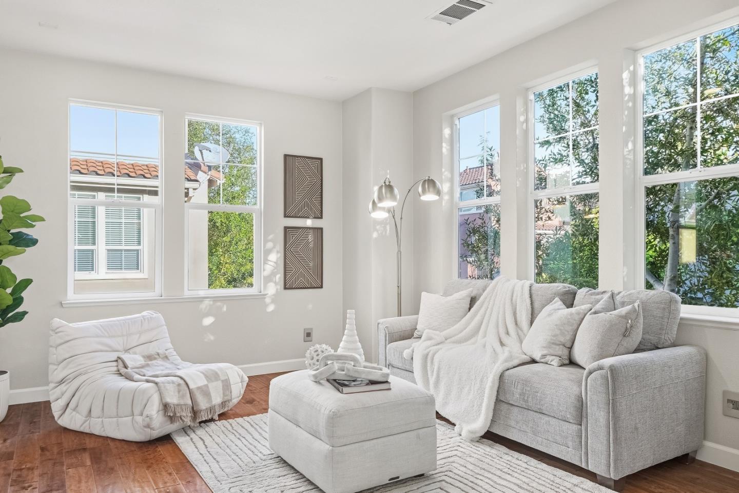 Detail Gallery Image 10 of 55 For 4298 Watson Cir, Santa Clara,  CA 95054 - 3 Beds | 3 Baths