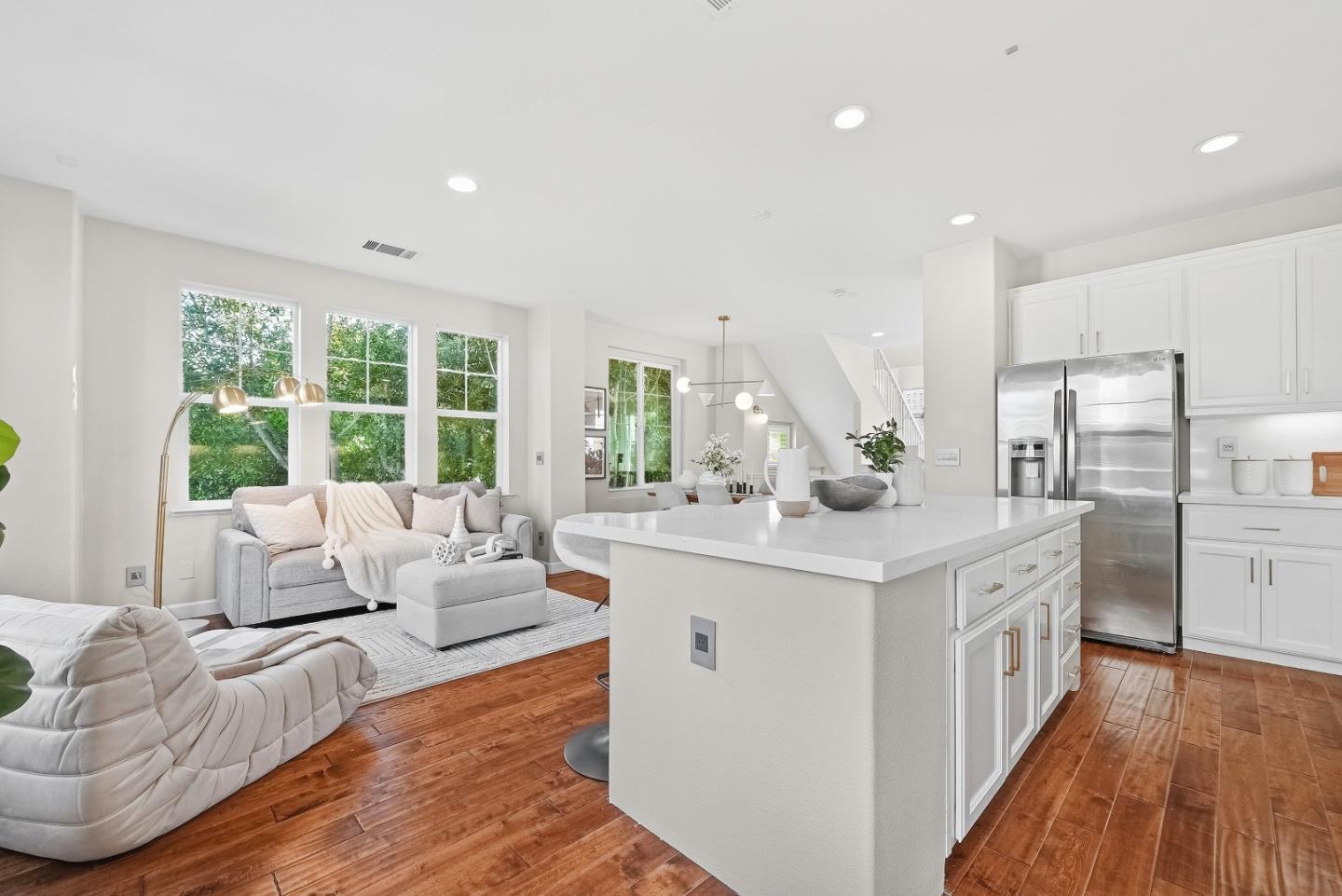 Detail Gallery Image 17 of 55 For 4298 Watson Cir, Santa Clara,  CA 95054 - 3 Beds | 3 Baths