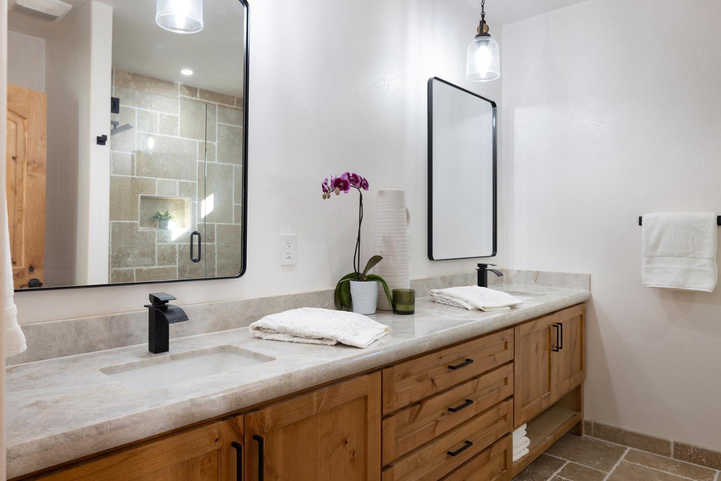 Detail Gallery Image 22 of 30 For 372 Corral De Tierra Rd, Corral De Tierra,  CA 93908 - 4 Beds | 4/1 Baths