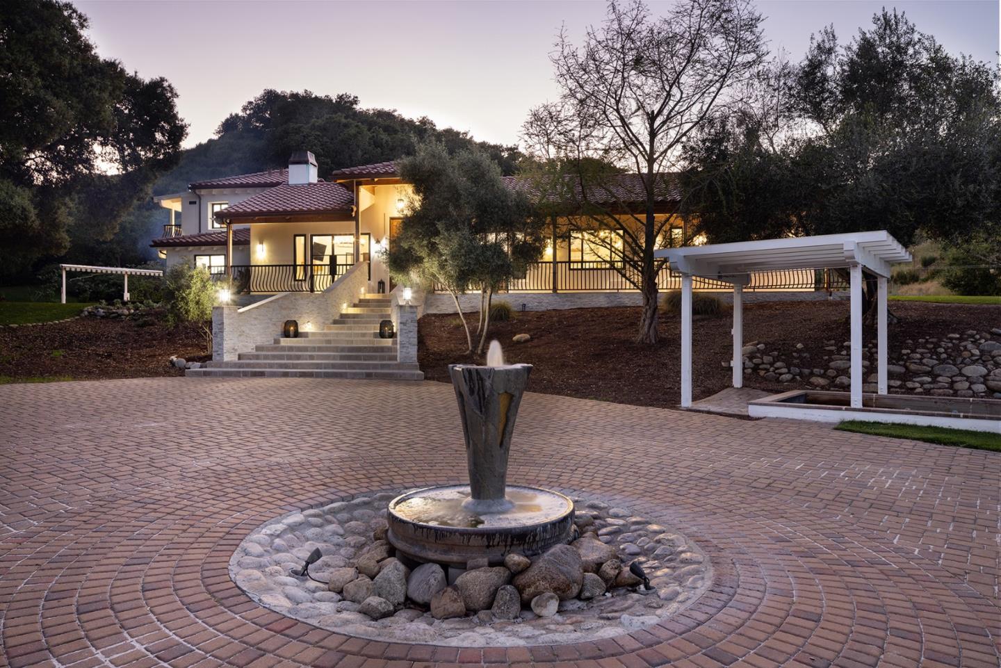 Detail Gallery Image 5 of 30 For 372 Corral De Tierra Rd, Corral De Tierra,  CA 93908 - 4 Beds | 4/1 Baths