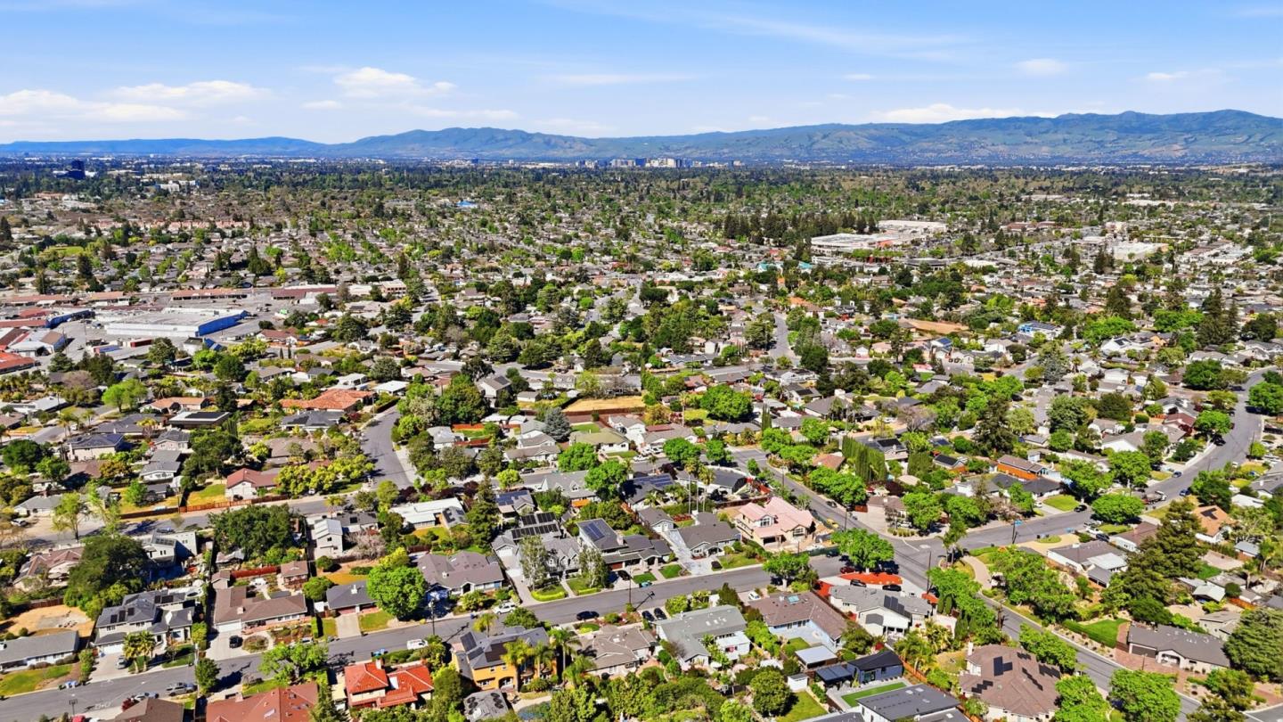 Detail Gallery Image 101 of 106 For 14785 Nelson Way, San Jose,  CA 95124 - 4 Beds | 2/1 Baths