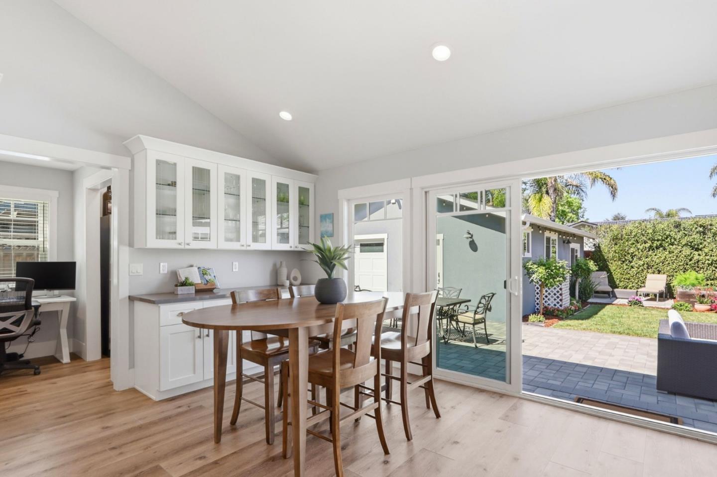 Detail Gallery Image 20 of 106 For 14785 Nelson Way, San Jose,  CA 95124 - 4 Beds | 2/1 Baths