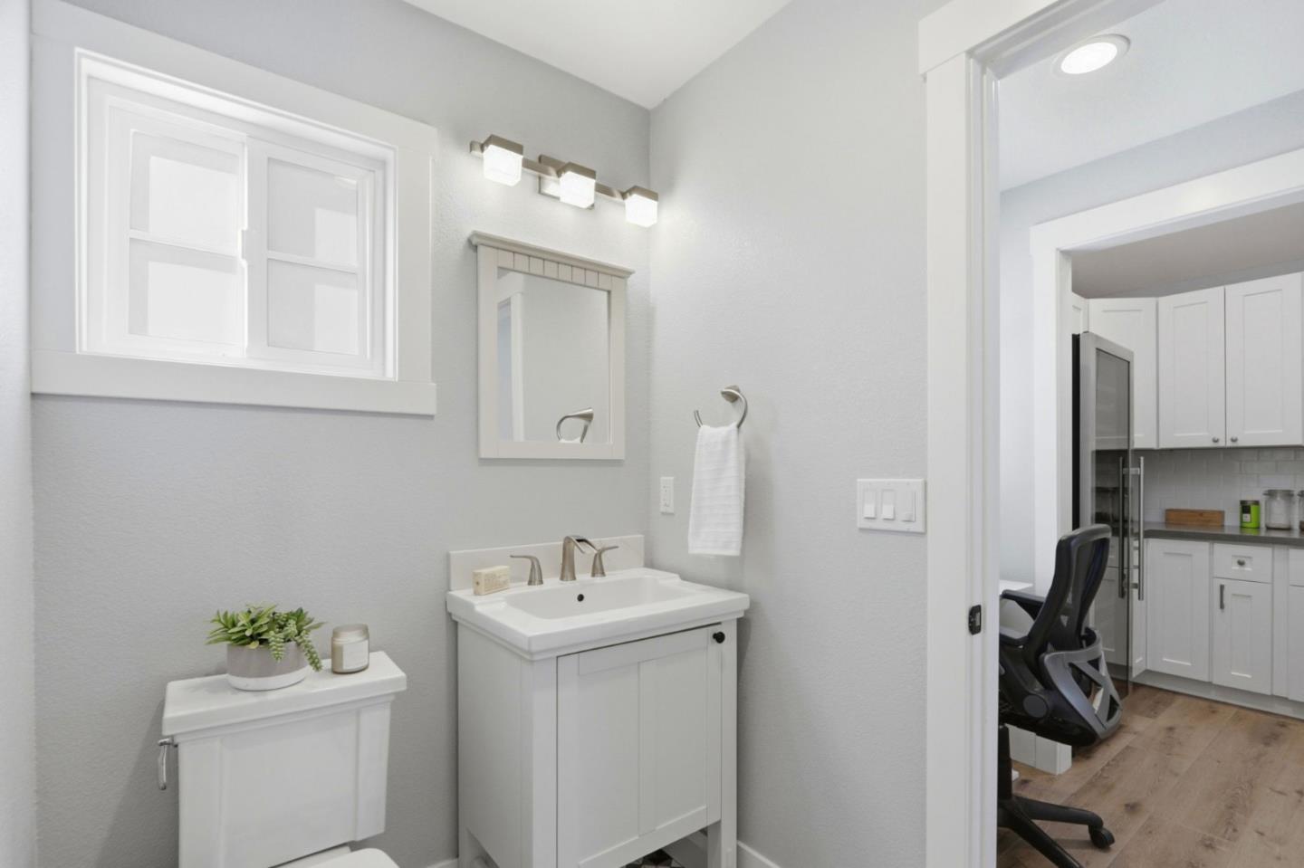 Detail Gallery Image 23 of 106 For 14785 Nelson Way, San Jose,  CA 95124 - 4 Beds | 2/1 Baths