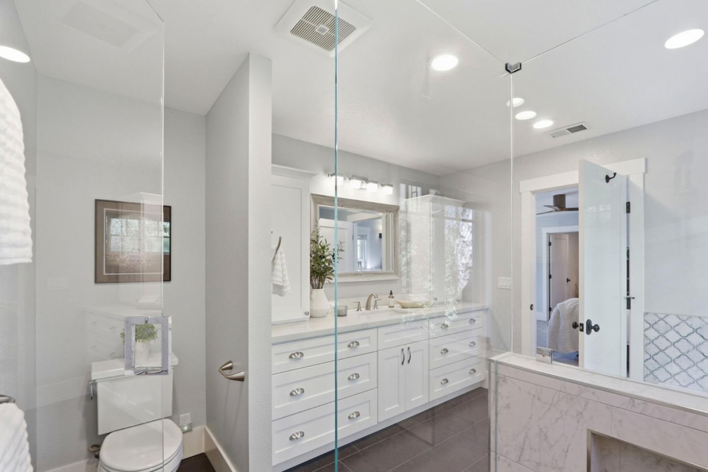 Detail Gallery Image 52 of 106 For 14785 Nelson Way, San Jose,  CA 95124 - 4 Beds | 2/1 Baths