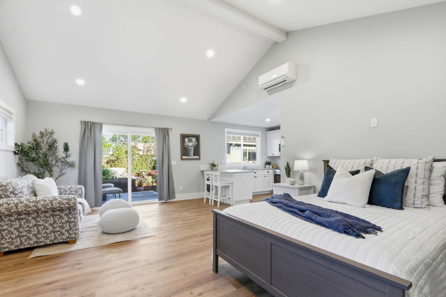 Detail Gallery Image 80 of 106 For 14785 Nelson Way, San Jose,  CA 95124 - 4 Beds | 2/1 Baths