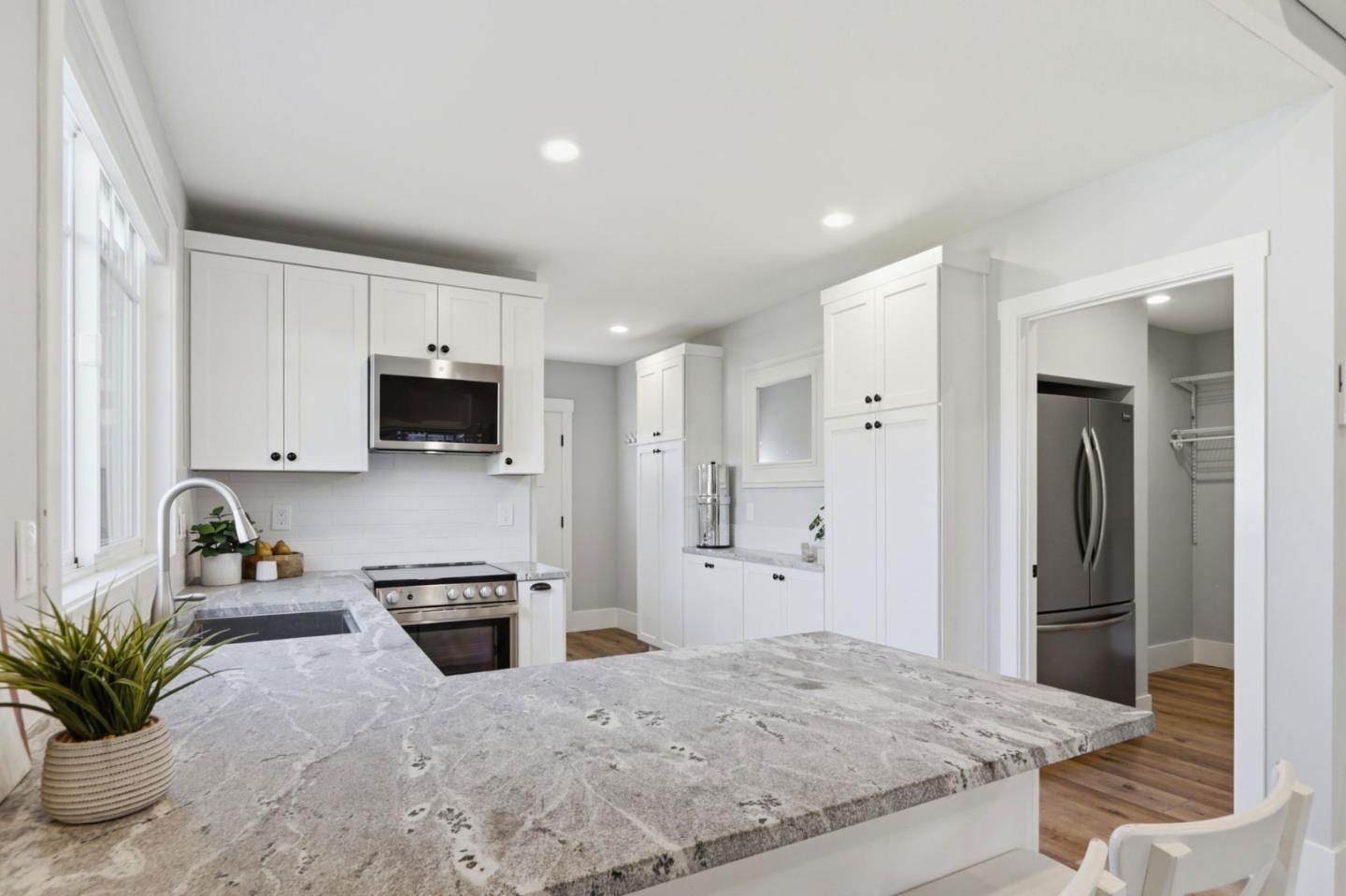 Detail Gallery Image 81 of 106 For 14785 Nelson Way, San Jose,  CA 95124 - 4 Beds | 2/1 Baths