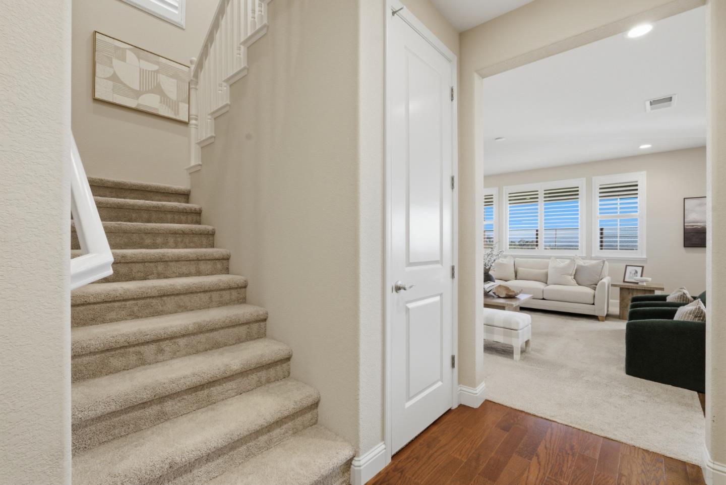 Detail Gallery Image 14 of 45 For 28731 Vista Grande Dr, Hayward,  CA 94544 - 5 Beds | 3 Baths