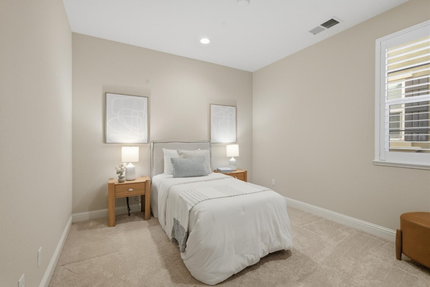 Detail Gallery Image 19 of 45 For 28731 Vista Grande Dr, Hayward,  CA 94544 - 5 Beds | 3 Baths