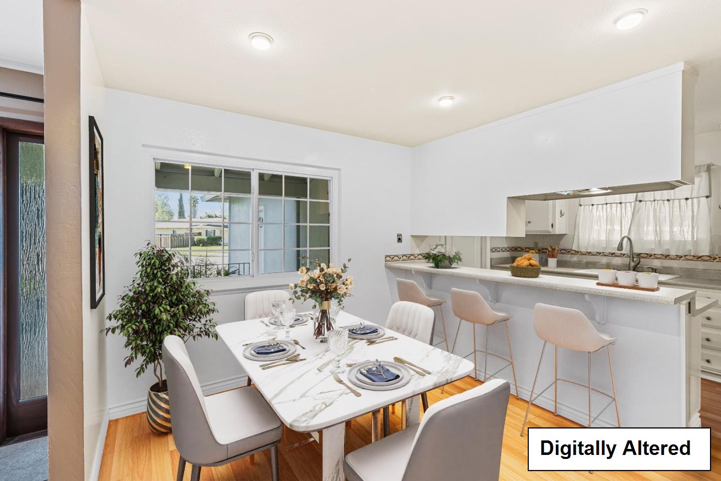 Detail Gallery Image 13 of 62 For 3023 Postwood Dr, San Jose,  CA 95132 - 5 Beds | 4 Baths