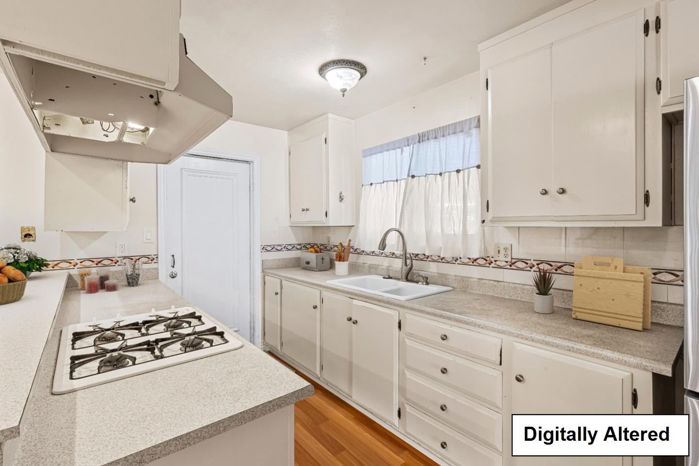 Detail Gallery Image 15 of 62 For 3023 Postwood Dr, San Jose,  CA 95132 - 5 Beds | 4 Baths