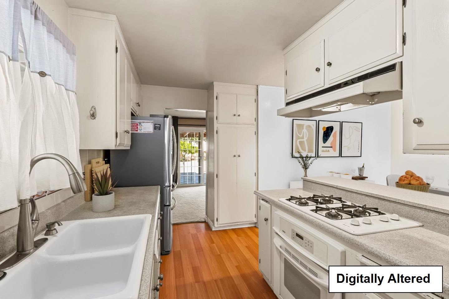 Detail Gallery Image 17 of 62 For 3023 Postwood Dr, San Jose,  CA 95132 - 5 Beds | 4 Baths