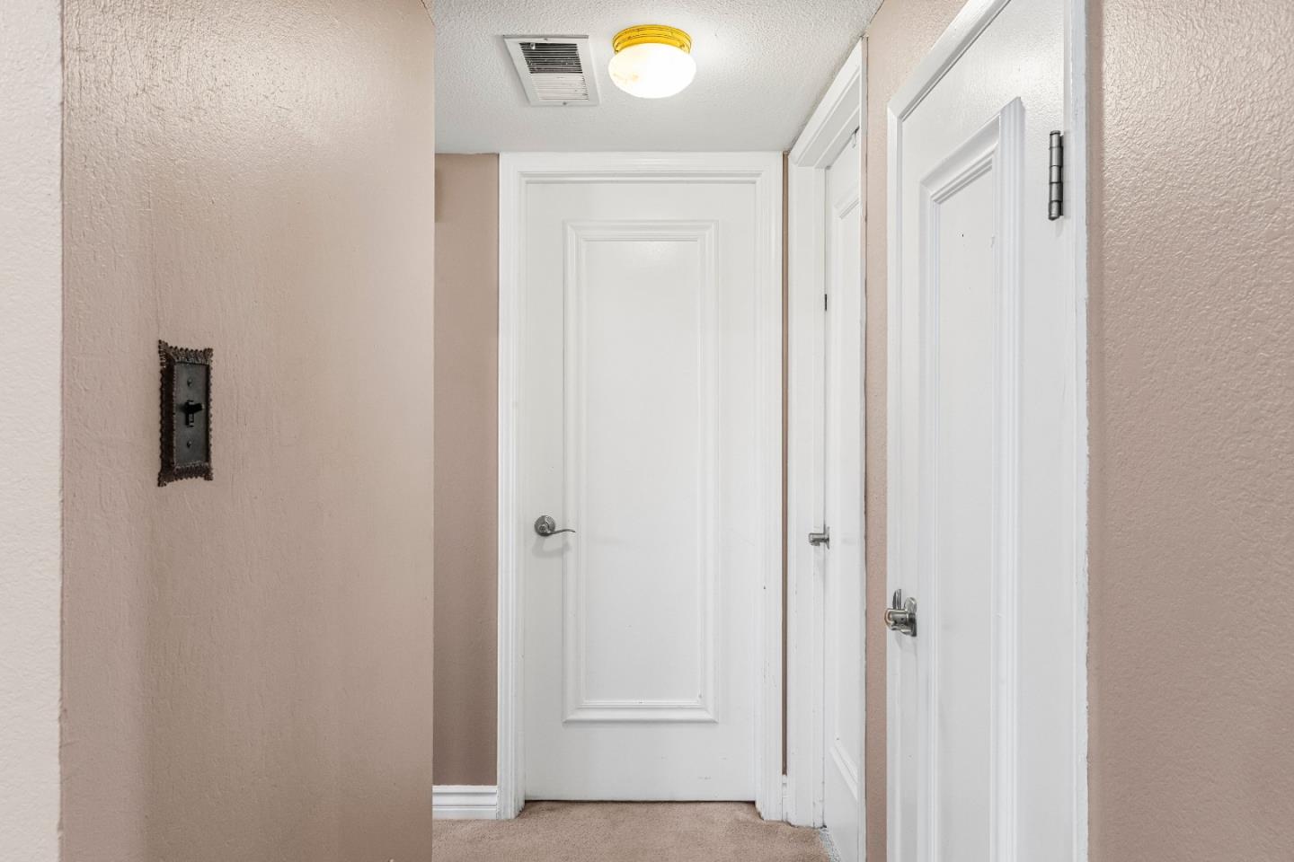 Detail Gallery Image 21 of 62 For 3023 Postwood Dr, San Jose,  CA 95132 - 5 Beds | 4 Baths