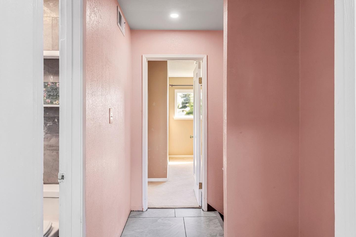 Detail Gallery Image 32 of 62 For 3023 Postwood Dr, San Jose,  CA 95132 - 5 Beds | 4 Baths