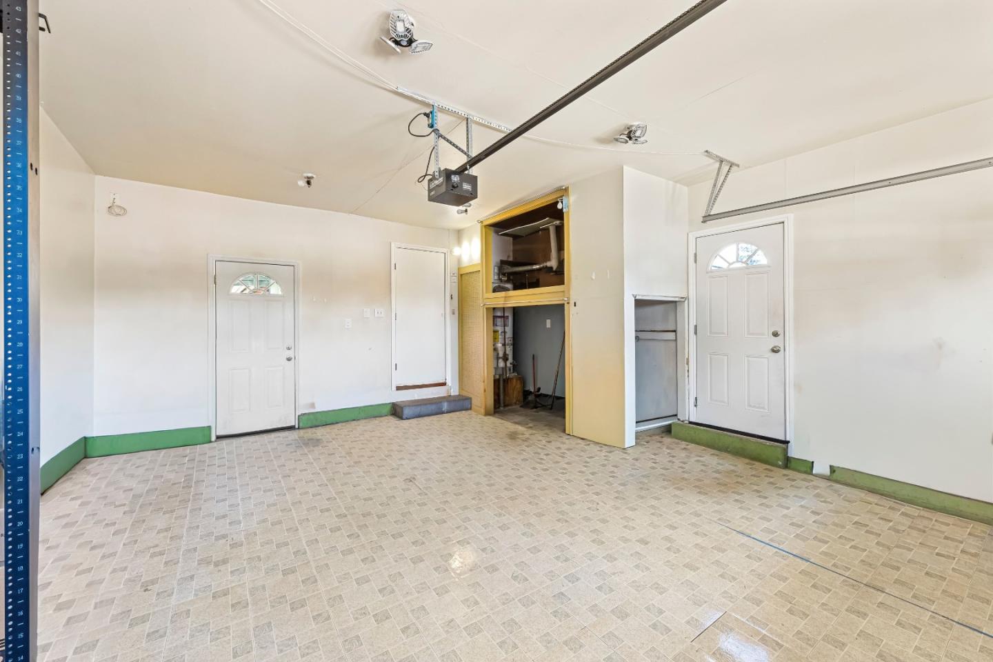 Detail Gallery Image 41 of 62 For 3023 Postwood Dr, San Jose,  CA 95132 - 5 Beds | 4 Baths