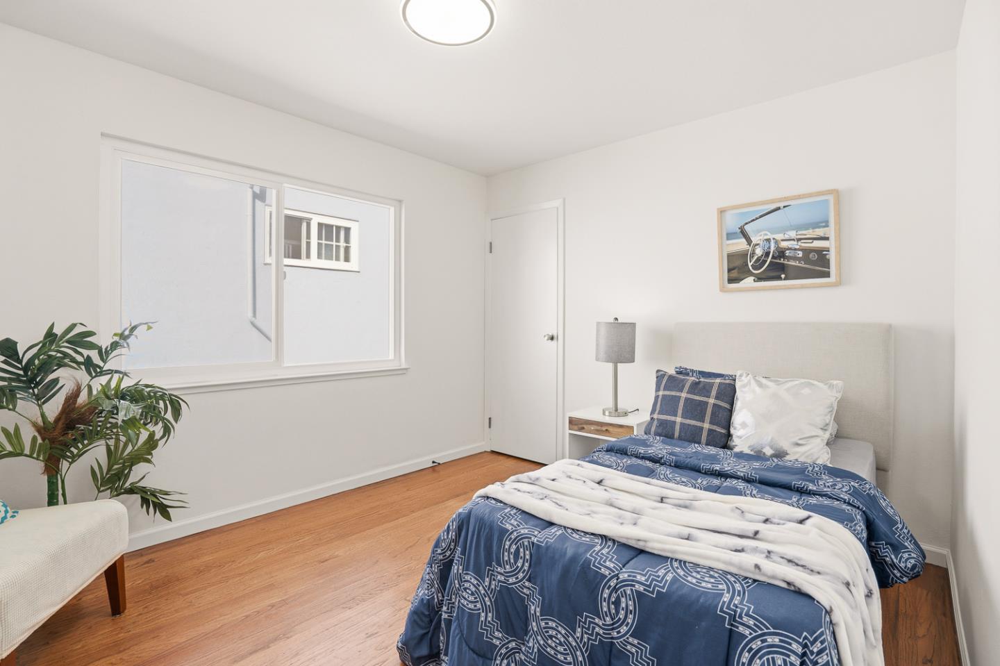 Detail Gallery Image 16 of 45 For 318 Saint Francis Blvd, Daly City,  CA 94015 - 5 Beds | 4 Baths