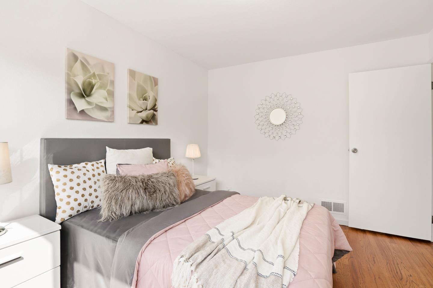 Detail Gallery Image 20 of 45 For 318 Saint Francis Blvd, Daly City,  CA 94015 - 5 Beds | 4 Baths