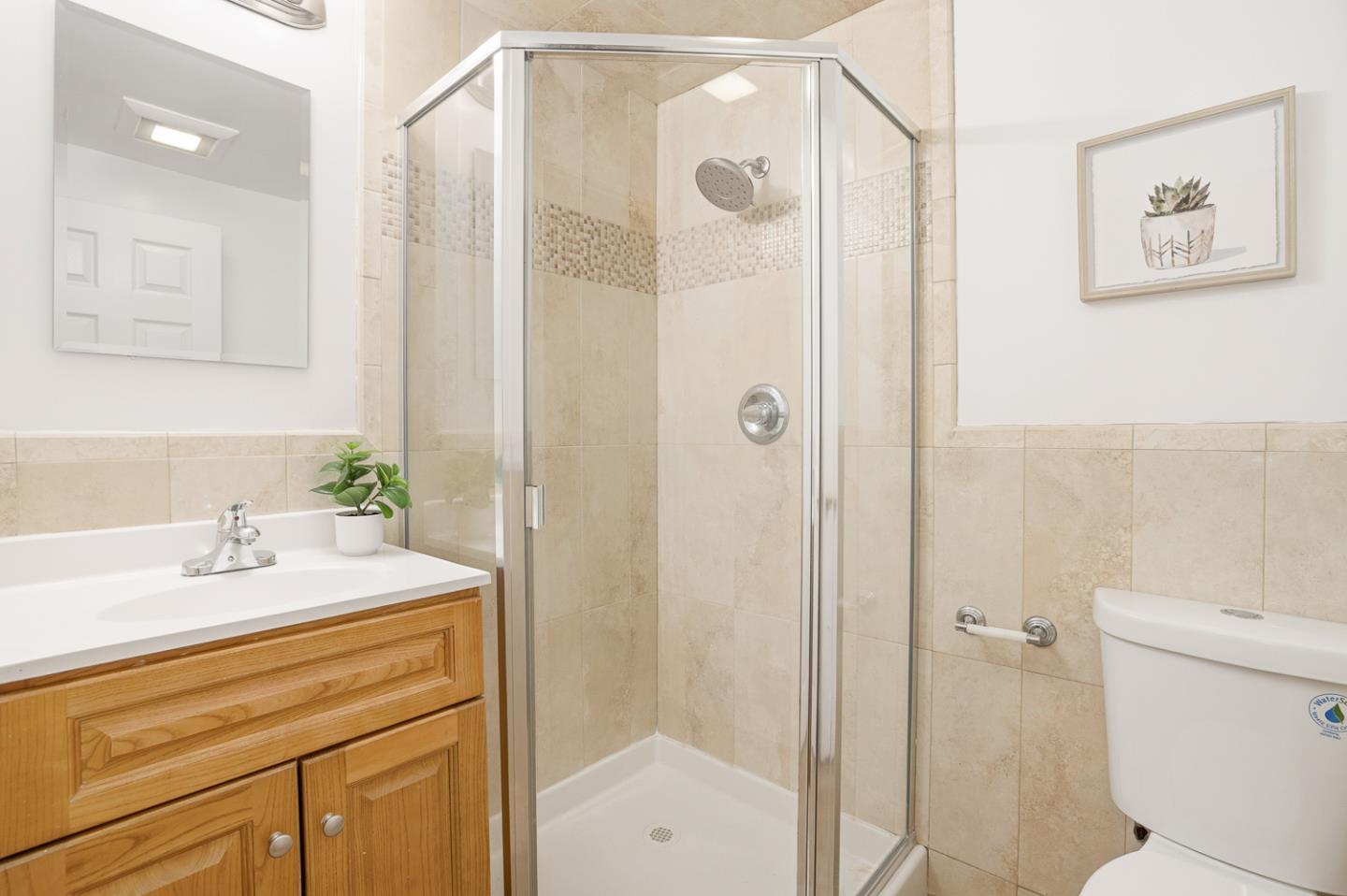 Detail Gallery Image 29 of 45 For 318 Saint Francis Blvd, Daly City,  CA 94015 - 5 Beds | 4 Baths