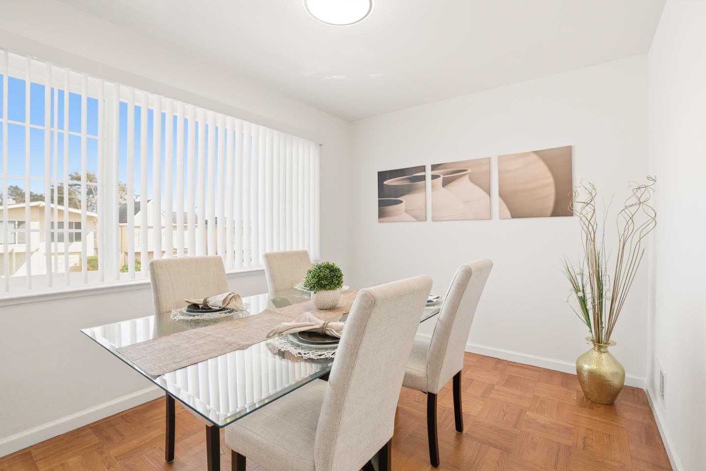 Detail Gallery Image 9 of 45 For 318 Saint Francis Blvd, Daly City,  CA 94015 - 5 Beds | 4 Baths