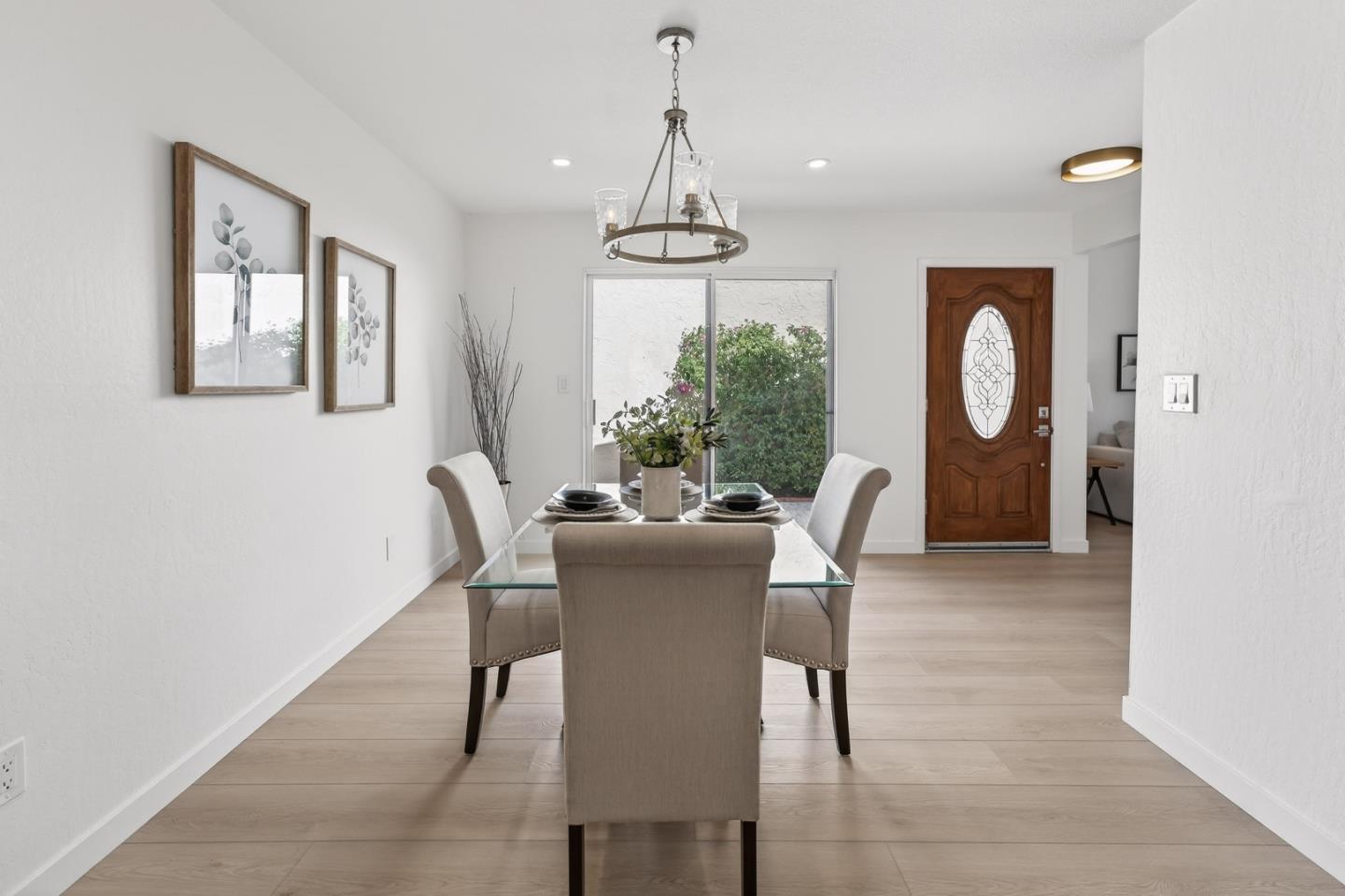 Detail Gallery Image 12 of 27 For 1973 Luby Dr, San Jose,  CA 95133 - 3 Beds | 2 Baths