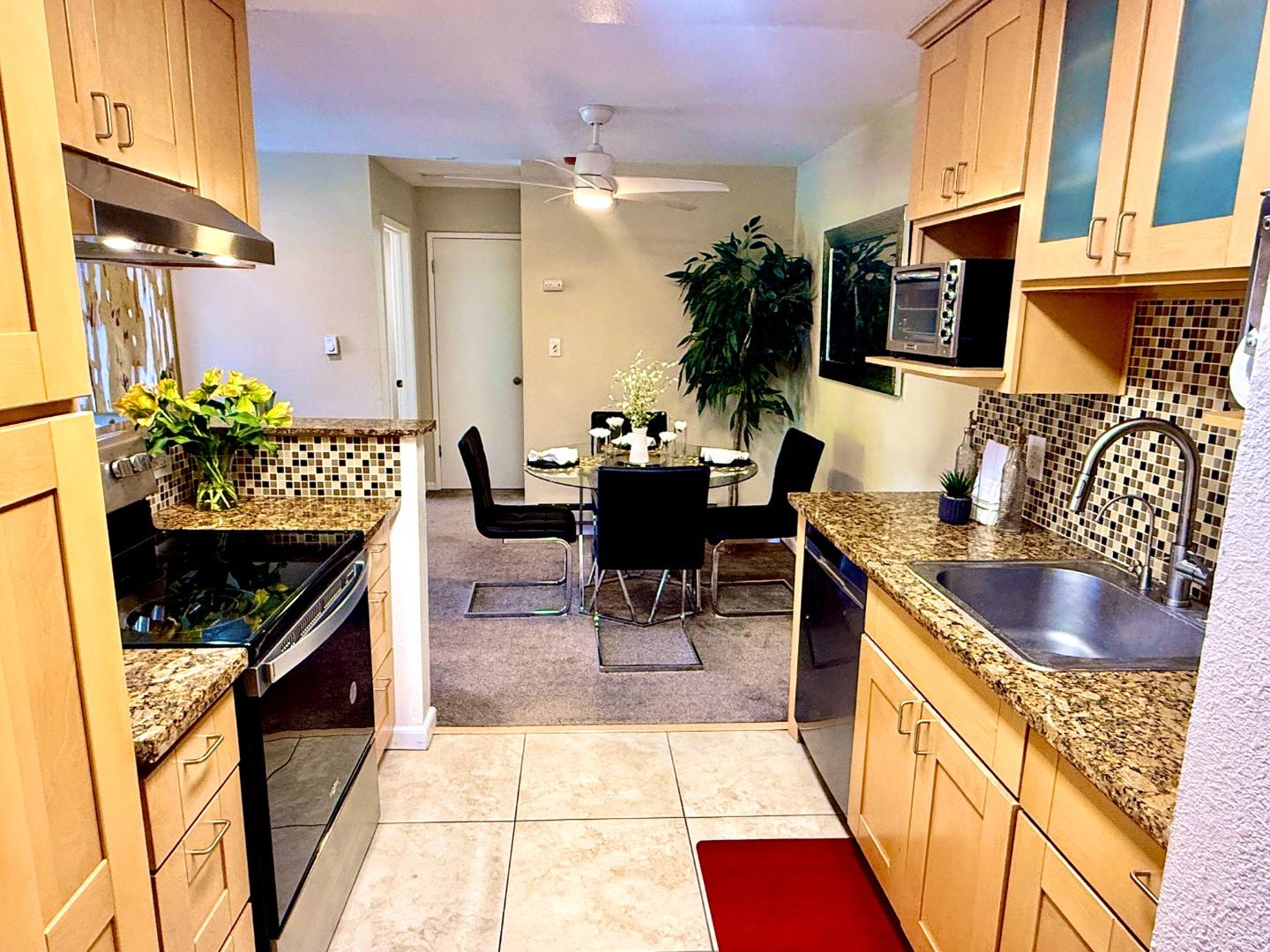 Photo #12: ML82040427 Listing: Photo #12