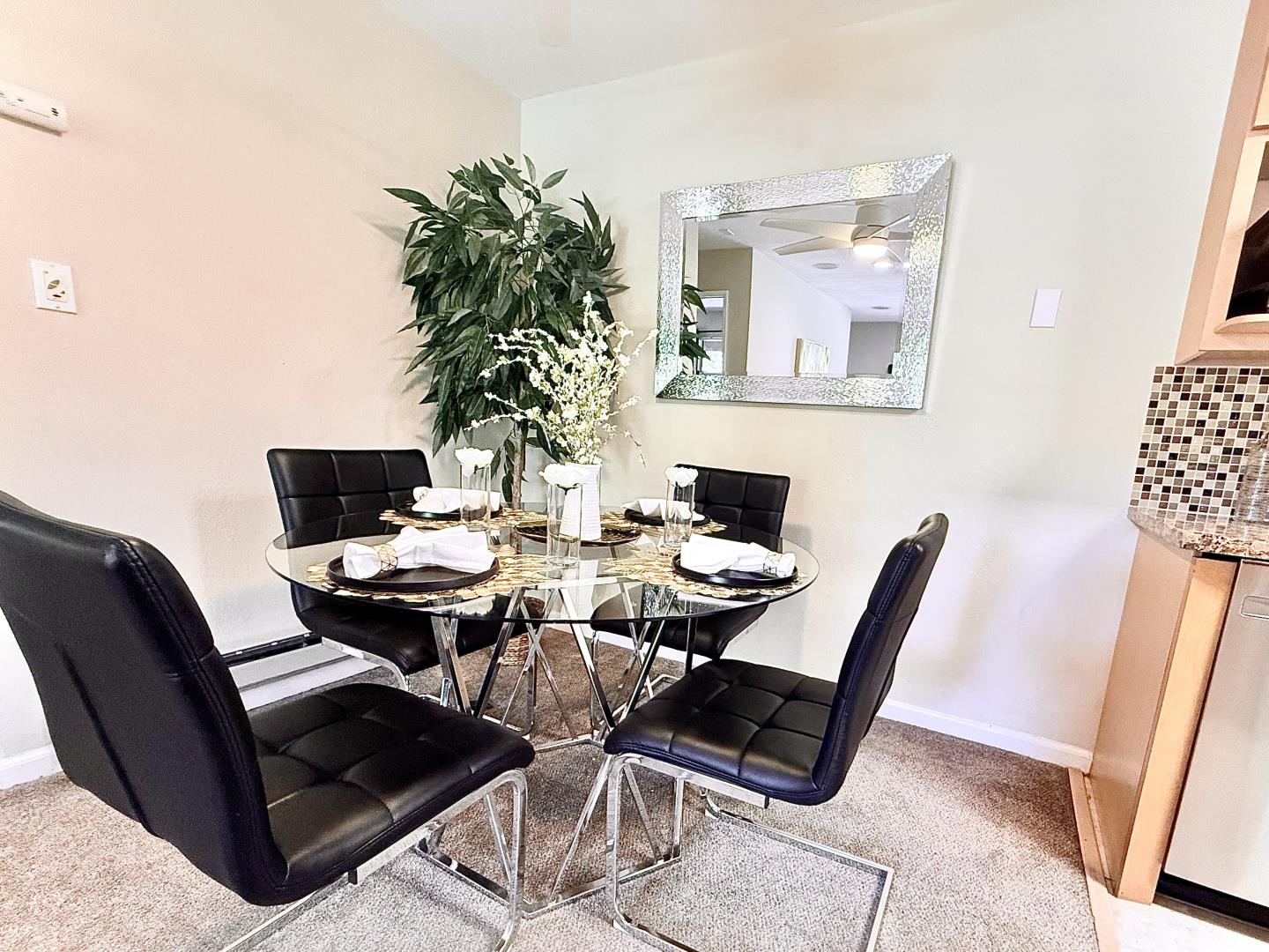 Photo #9: ML82040427 Listing: Photo #9