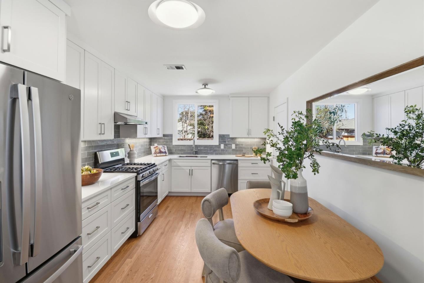 Detail Gallery Image 10 of 36 For 352 N Eldorado St, San Mateo,  CA 94401 - 3 Beds | 2 Baths