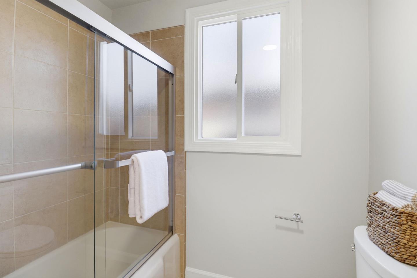 Detail Gallery Image 27 of 36 For 352 N Eldorado St, San Mateo,  CA 94401 - 3 Beds | 2 Baths