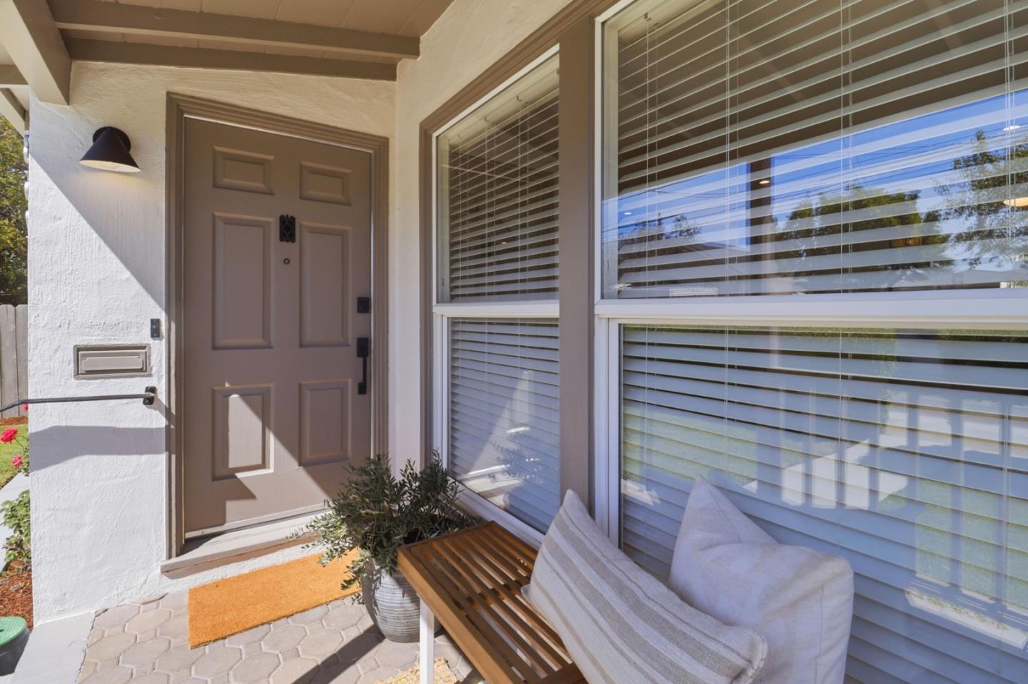 Detail Gallery Image 4 of 36 For 352 N Eldorado St, San Mateo,  CA 94401 - 3 Beds | 2 Baths