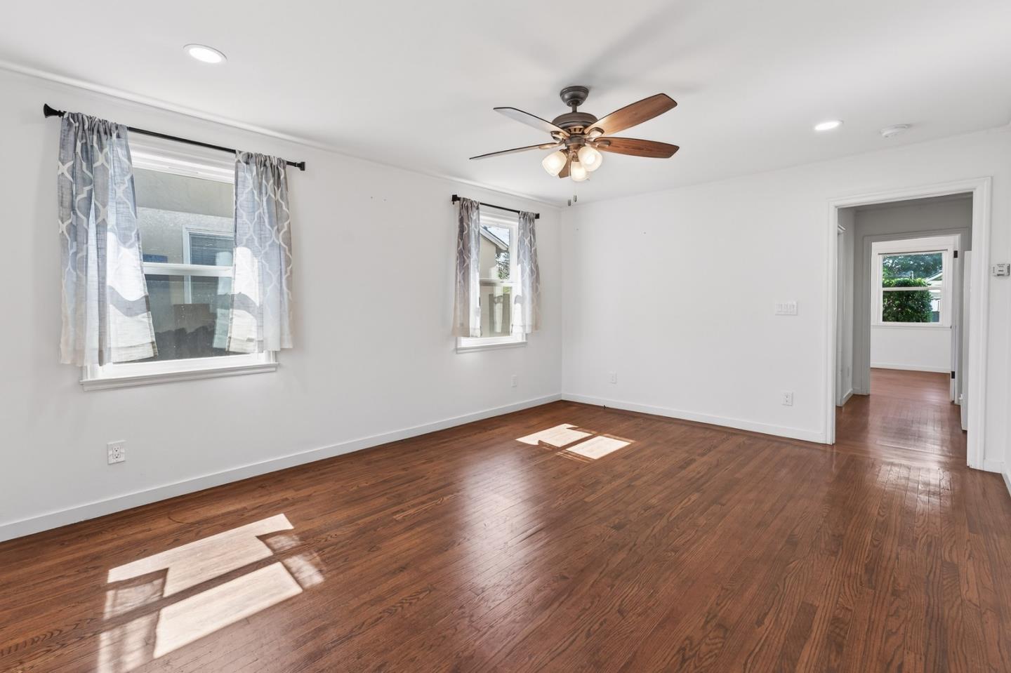 Detail Gallery Image 9 of 25 For 1028 S Idaho St, San Mateo,  CA 94402 - – Beds | – Baths