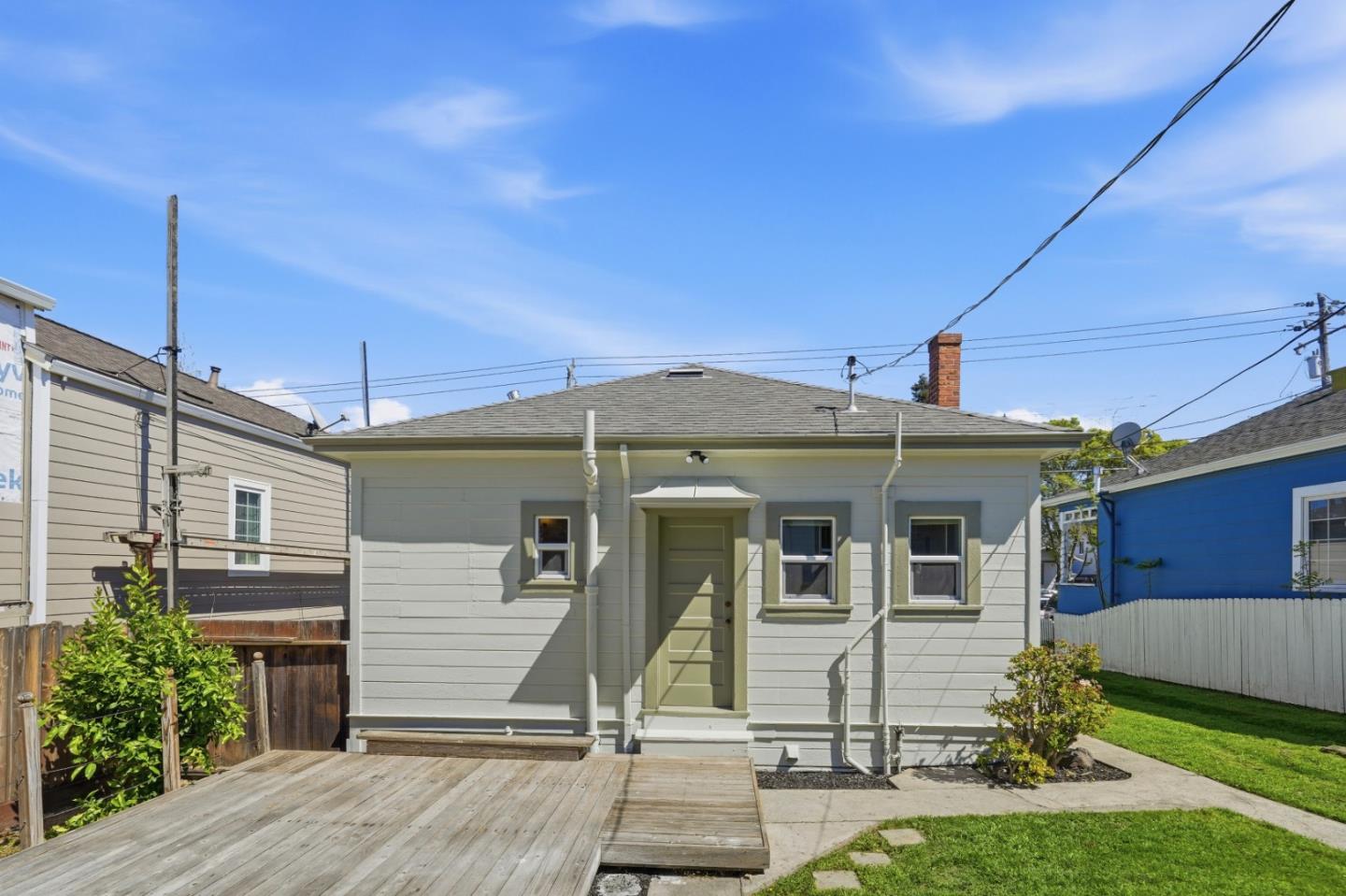 Detail Gallery Image 15 of 27 For 338 Garretson Ave, Rodeo,  CA 94572 - 3 Beds | 2 Baths